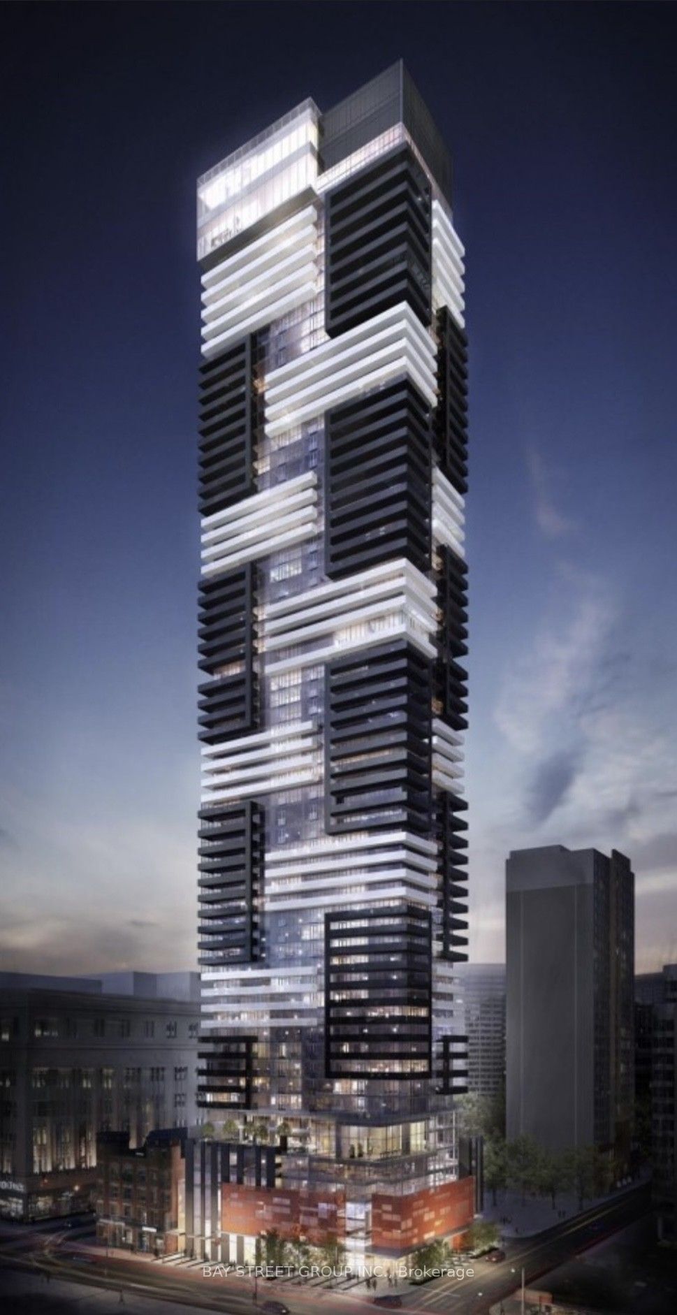 7 Grenville Street 815, Toronto, ON M4Y 1W9