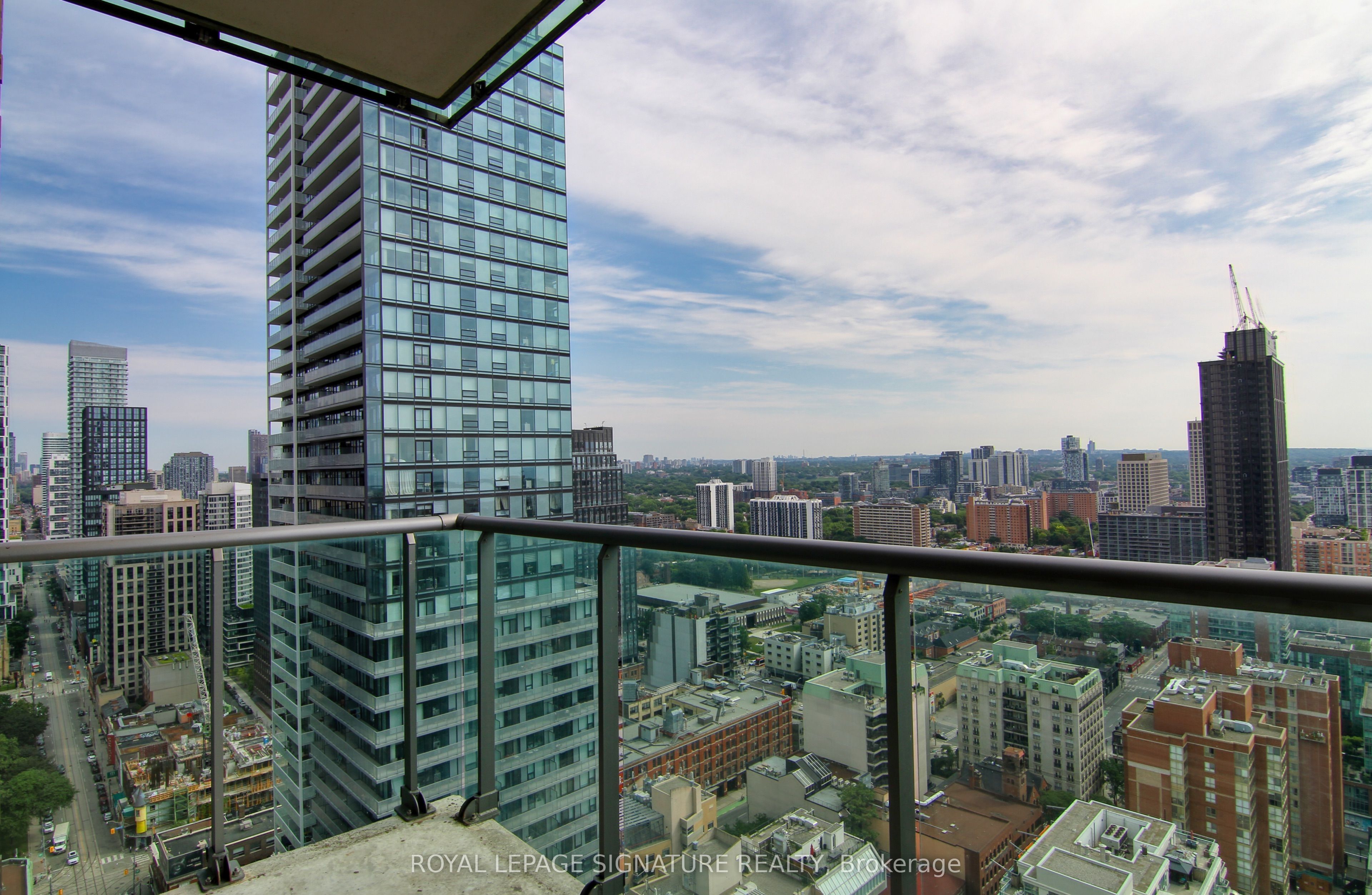 33 Lombard Street 3204, Toronto, ON M5C 3H8 photo 4