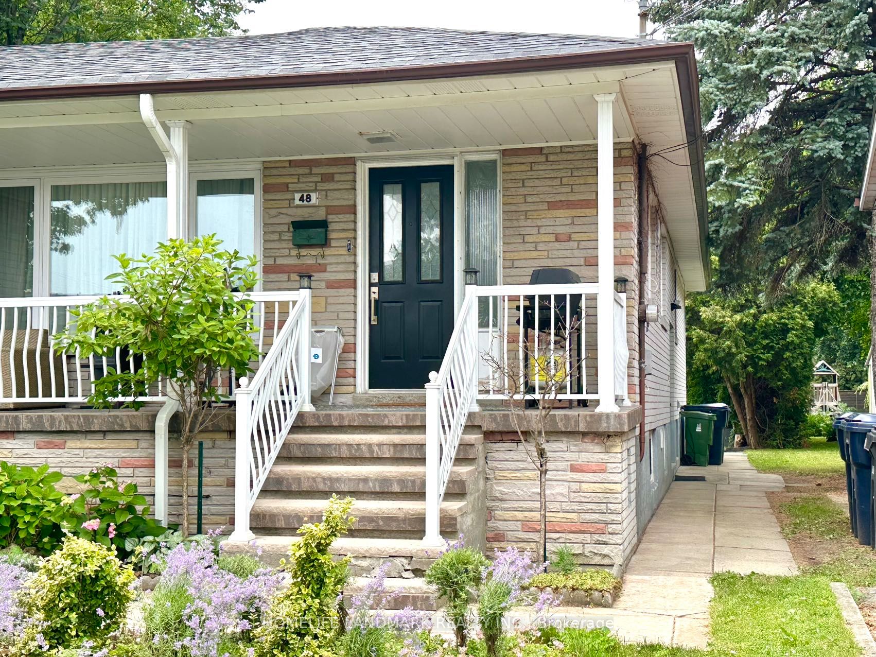 48 Shaftesbury Street Lower, Toronto, ON M3H 5L8 photo 4