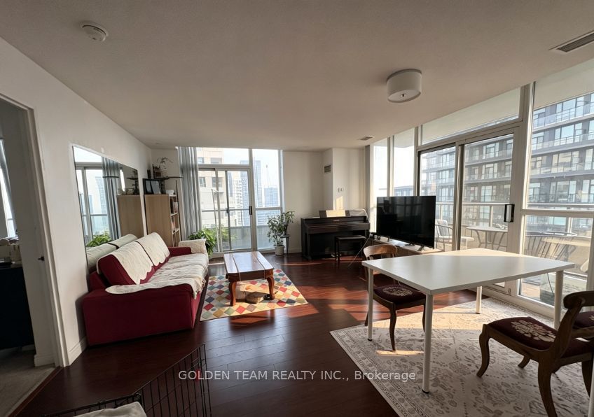 23 Hollywood Avenue 3907, Toronto, ON M2N 7L8 photo 4