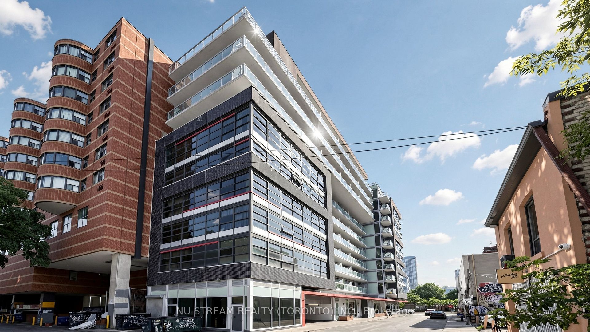 10 Willison Square 708, Toronto, ON M5T 0A8 photo 2