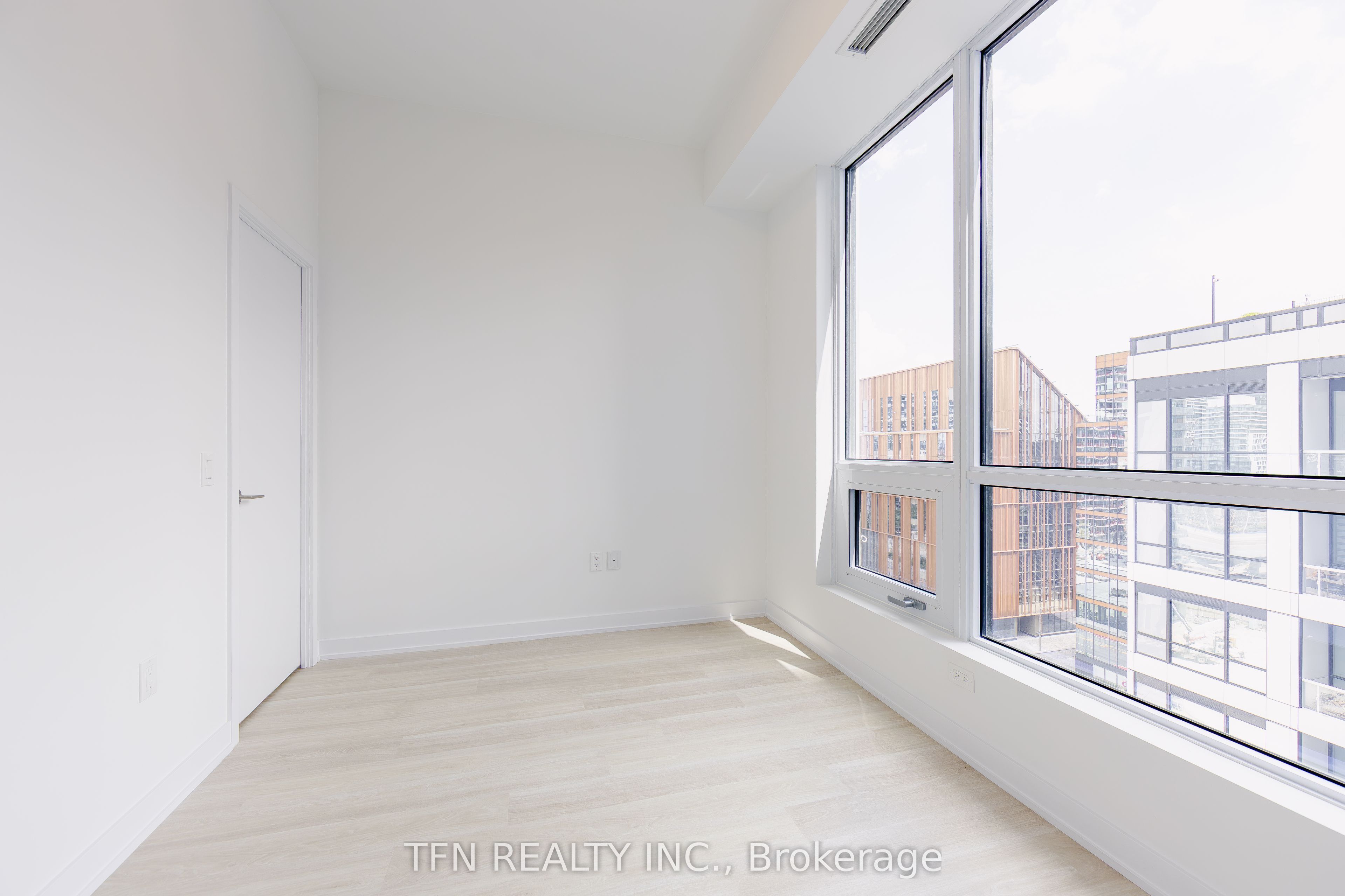 15 Richardson Street 1107, Toronto, ON M5A 0Y5