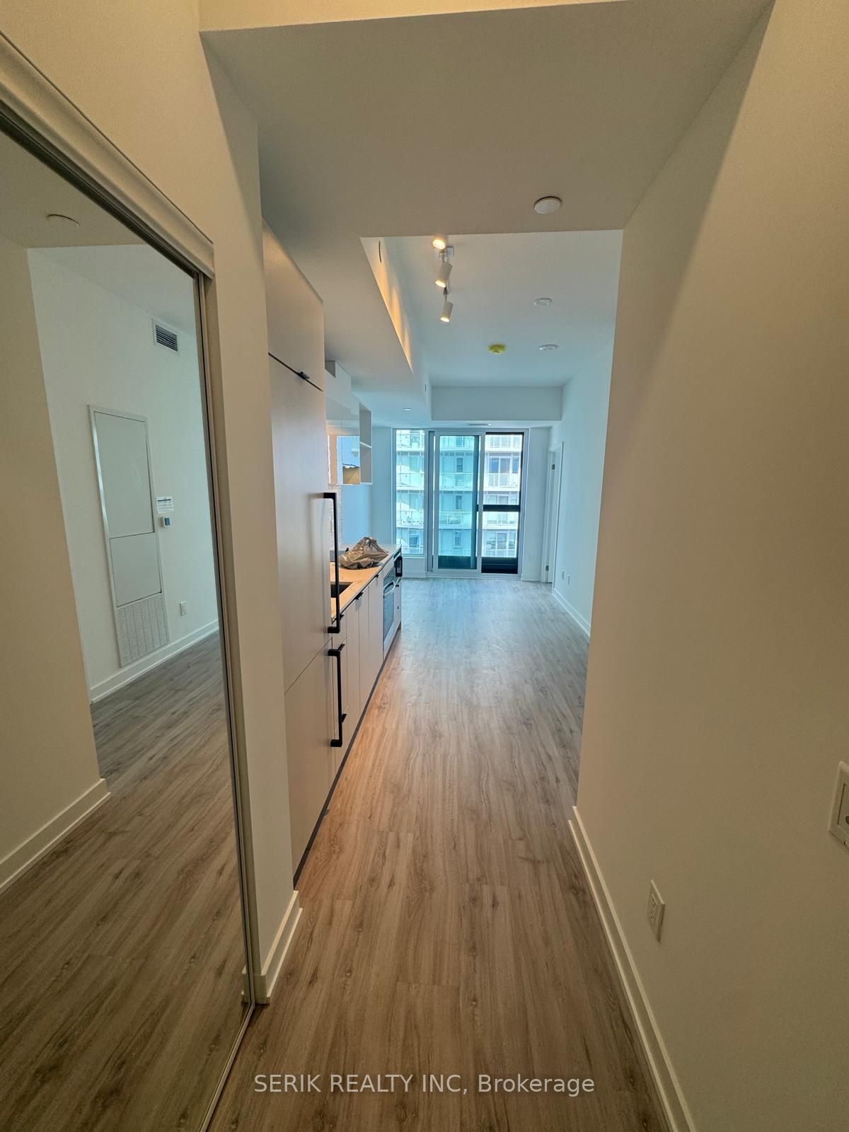 252 Church Street 4910, Toronto, ON M5B 0E6 photo 5