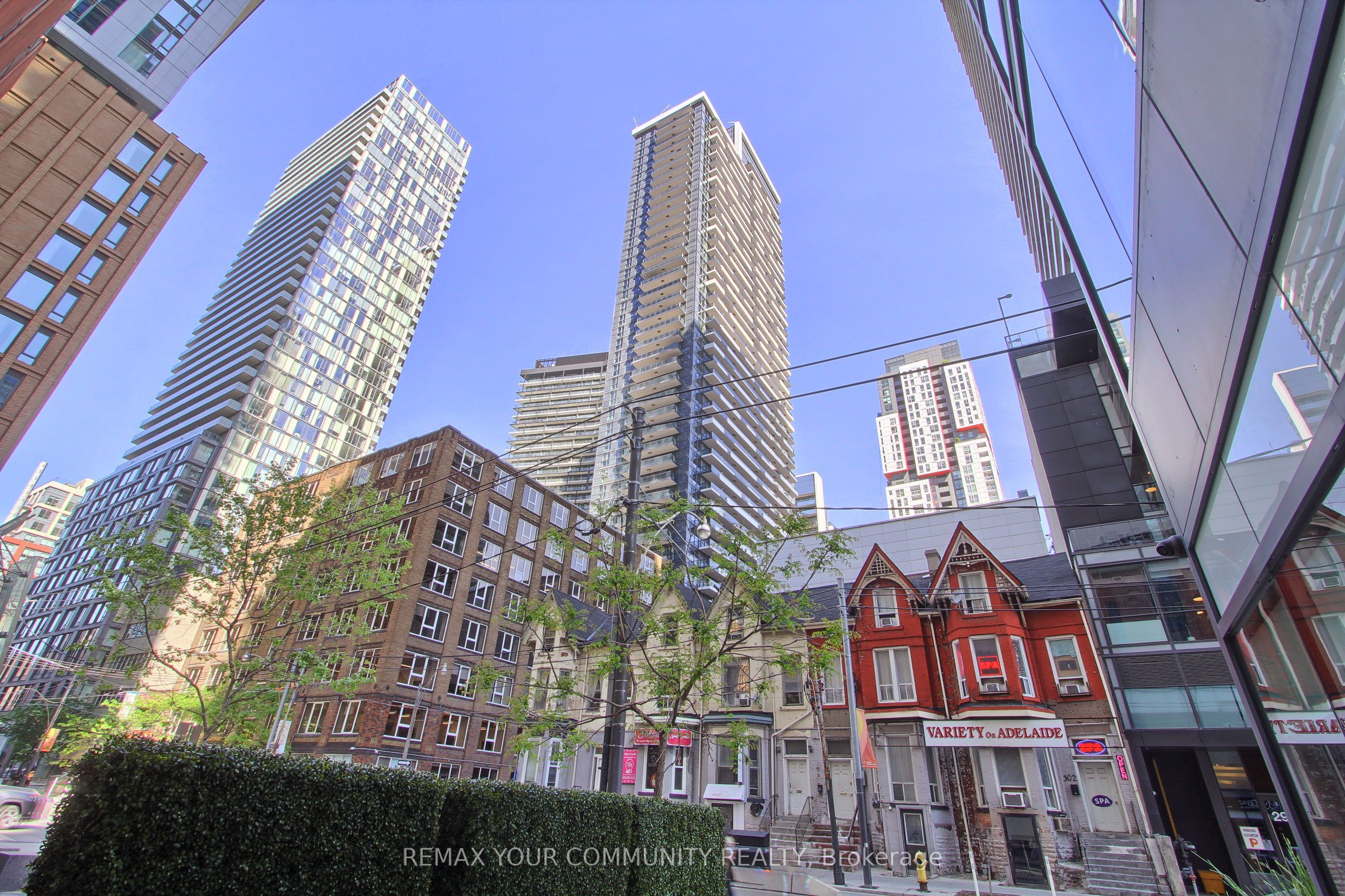 38 Widmer Street 2809, Toronto, ON M5V 0P7
