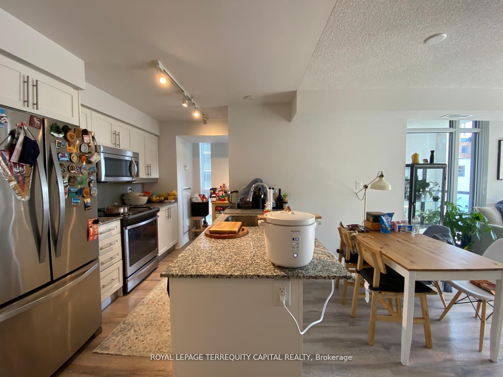400 Adelaide Street E 504, Toronto, ON M5A 1N4 photo 3