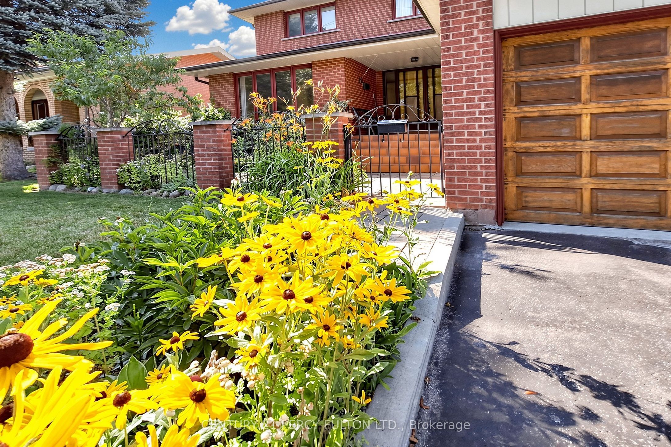 29 Ernest Avenue, Toronto, ON M2J 3T4 photo 5