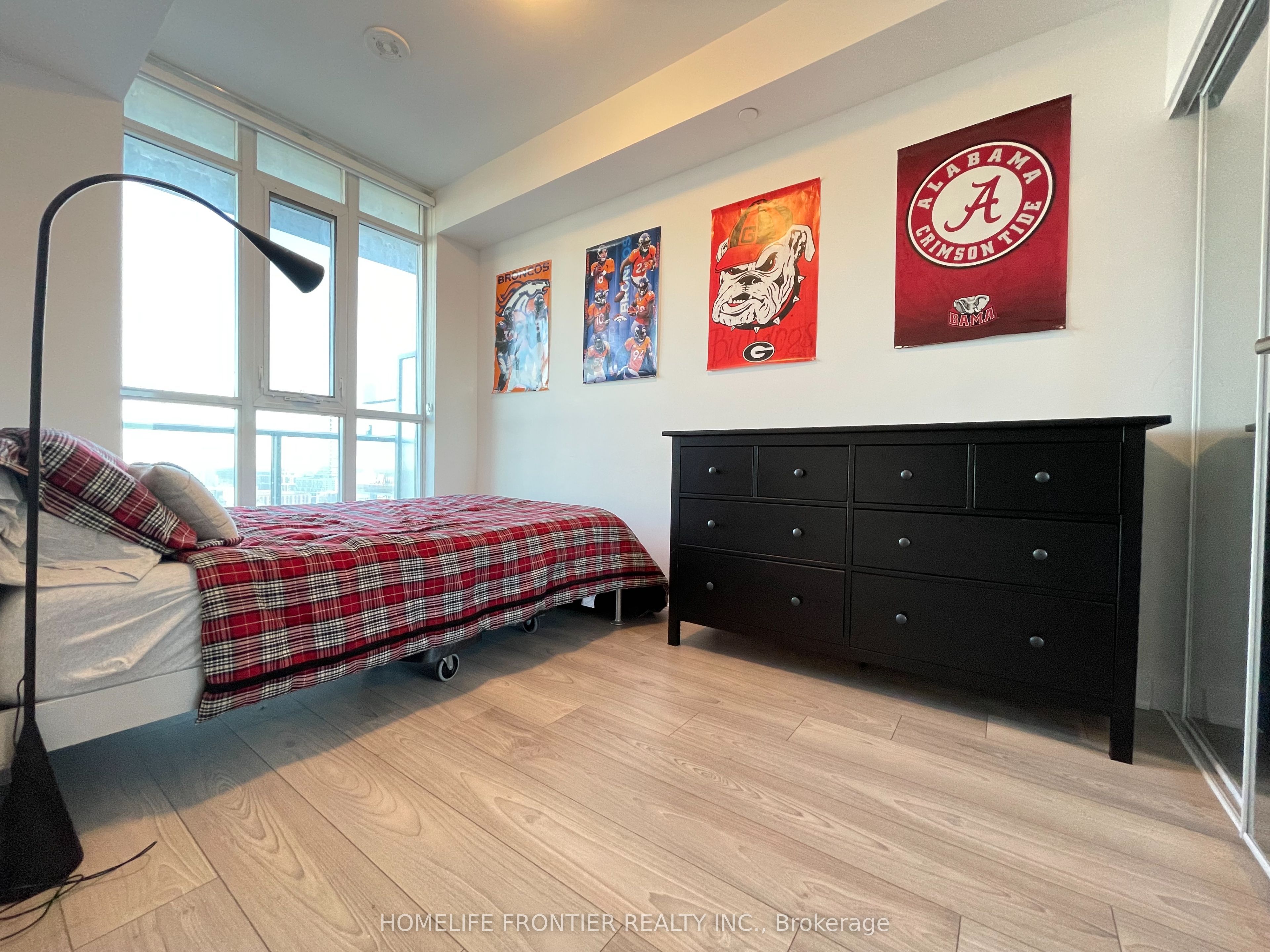 120 Parliament Street 1509, Toronto, ON M5A 0N6 photo 4