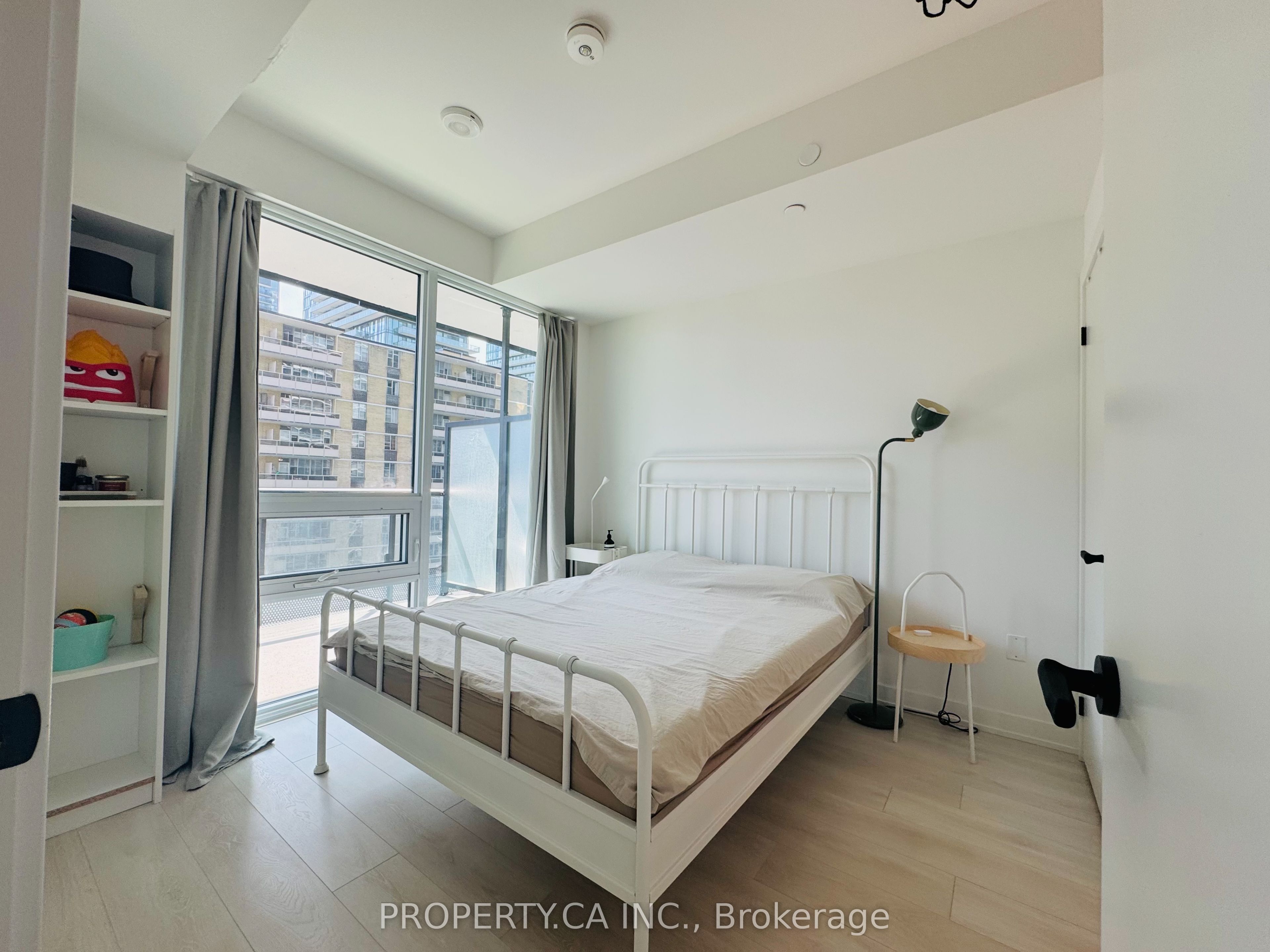 127 Broadway Avenue 803, Toronto, ON M4P 1V4 photo 5