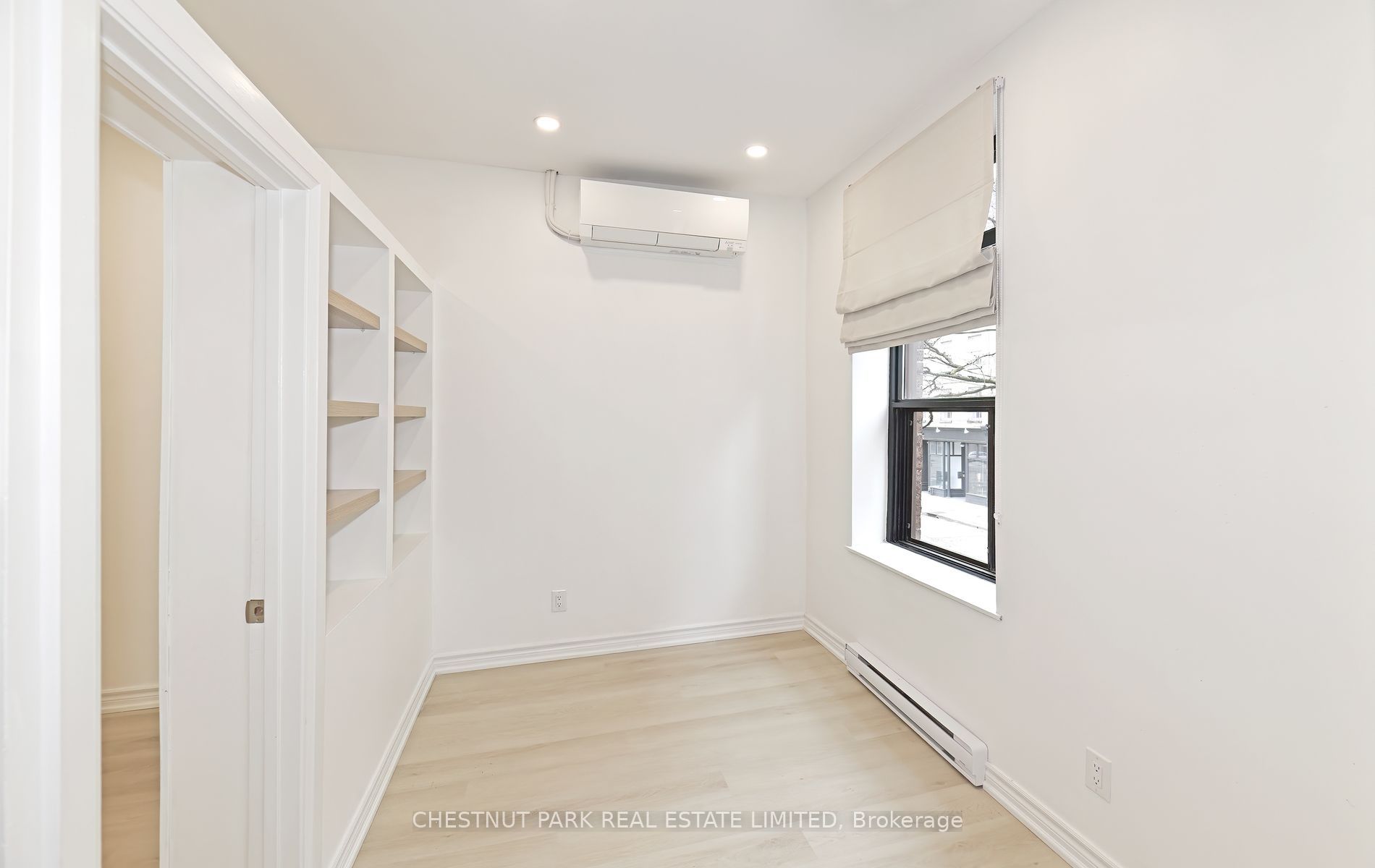 171 King Street E 2, Toronto, ON M5A 1J4 photo 2