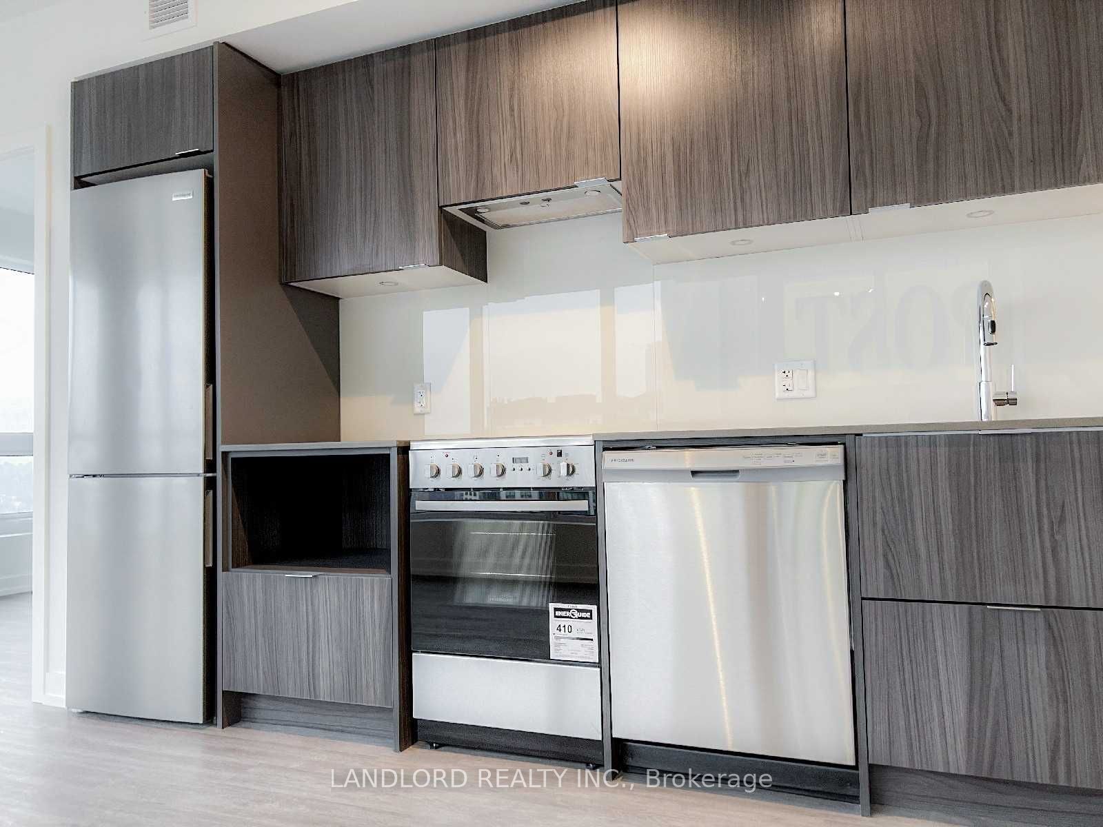 395 Bloor Street E 2305, Toronto, ON M4W 0B4 photo 3