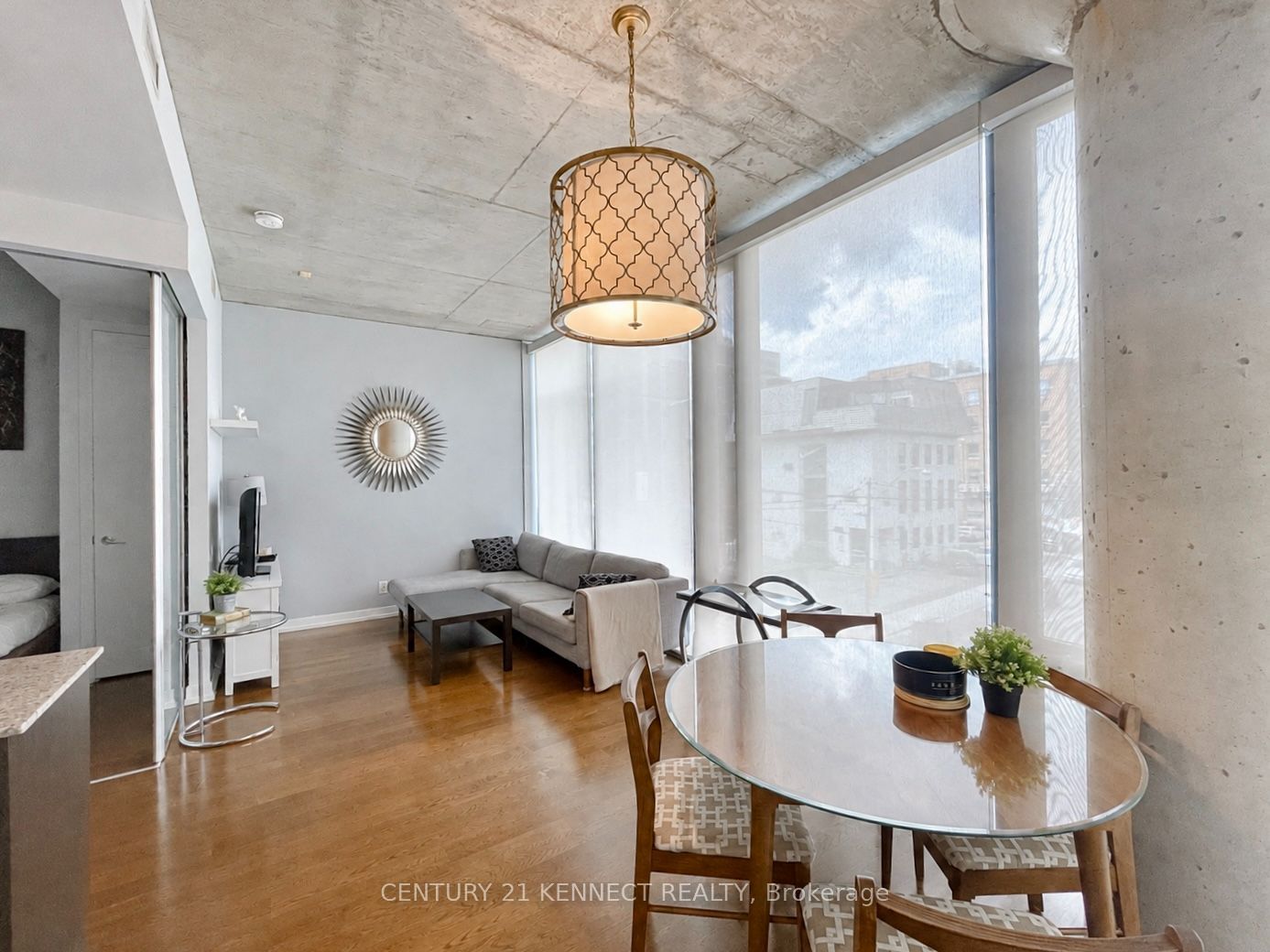 10 Morrison Street 314, Toronto, ON M5V 2T8 photo 5