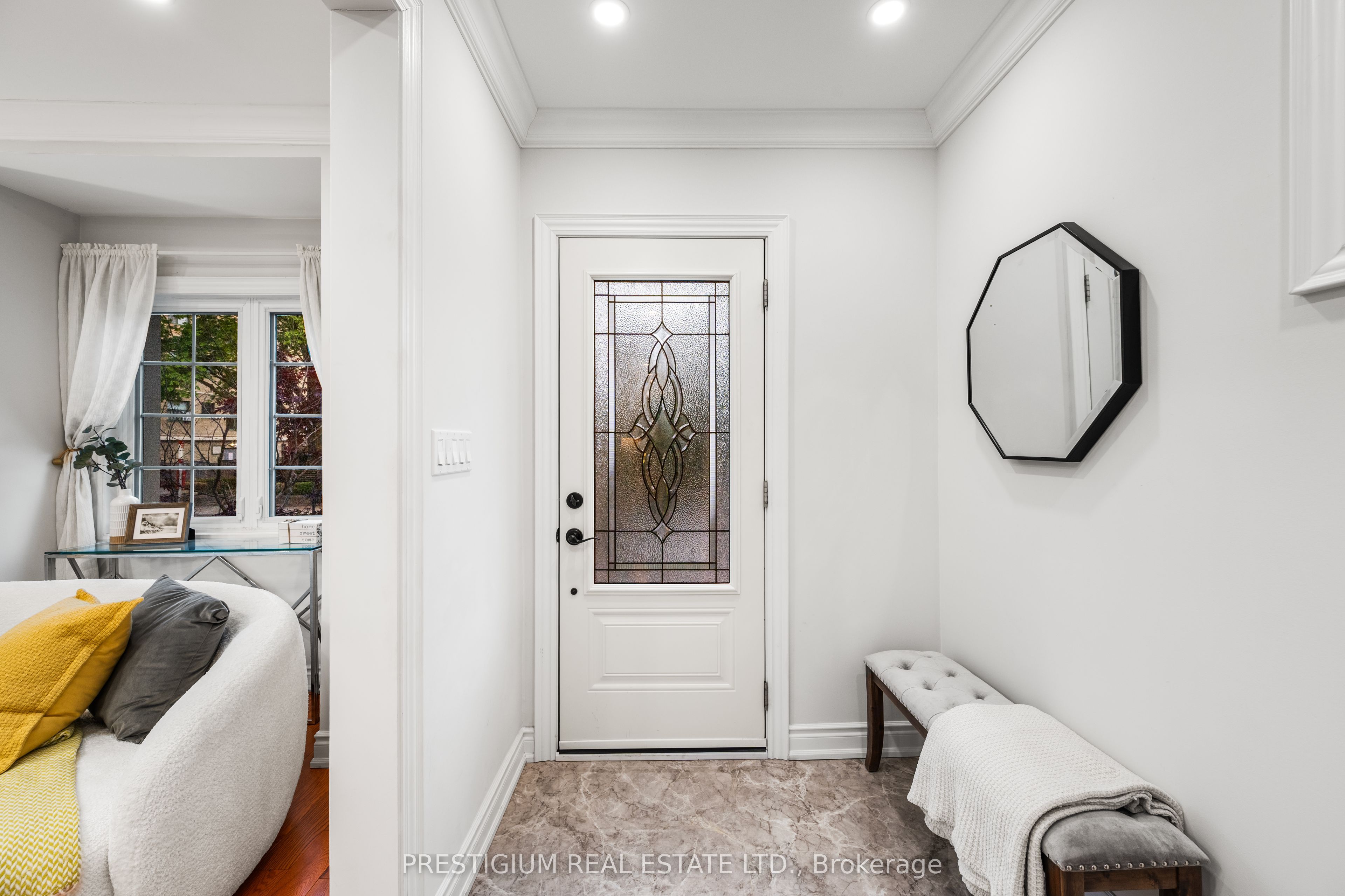 556 Davisville Avenue, Toronto, ON M4S 1J5 photo 4