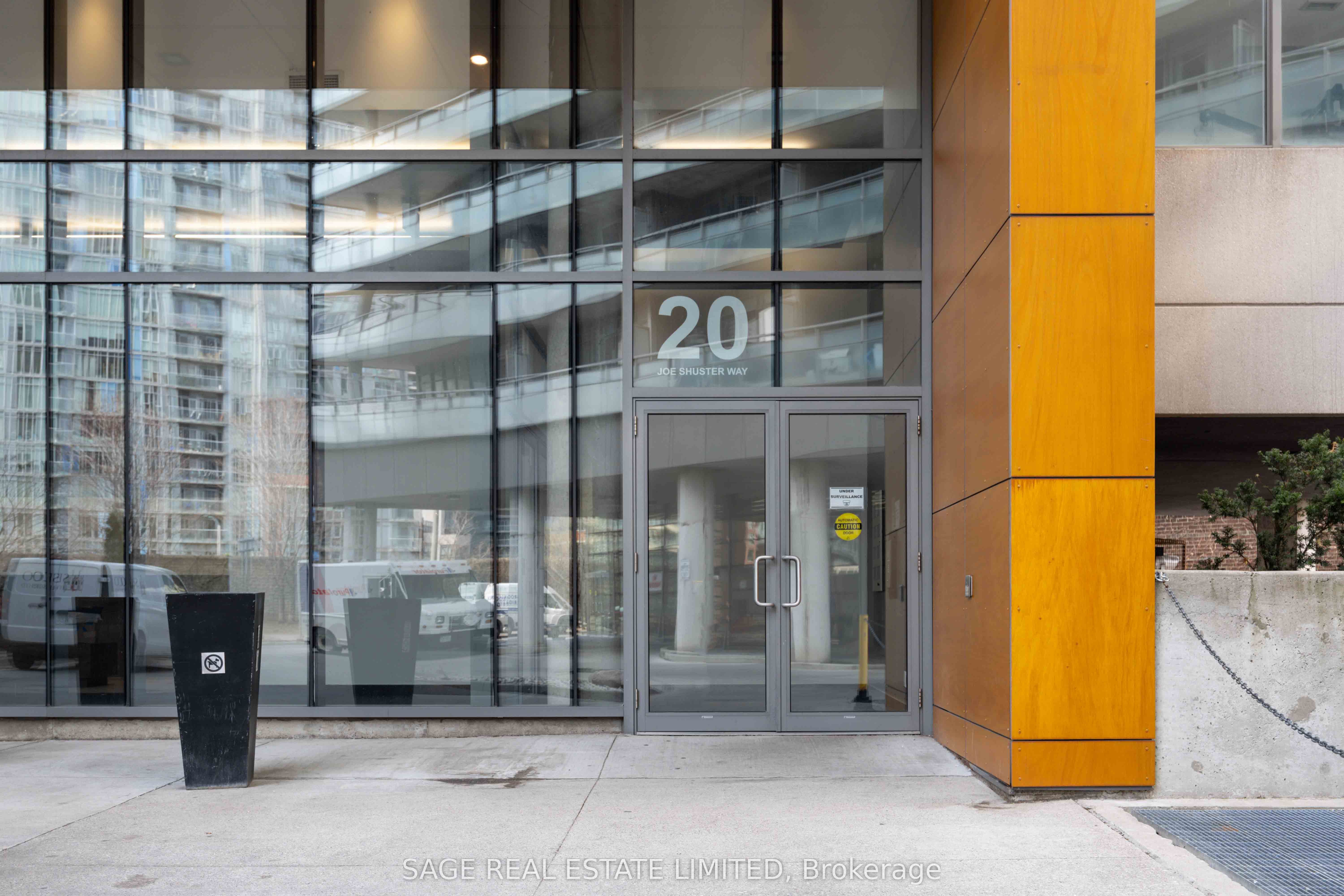 20 Joe Shuster Way 1305, Toronto, ON M6K 0A3 photo 3