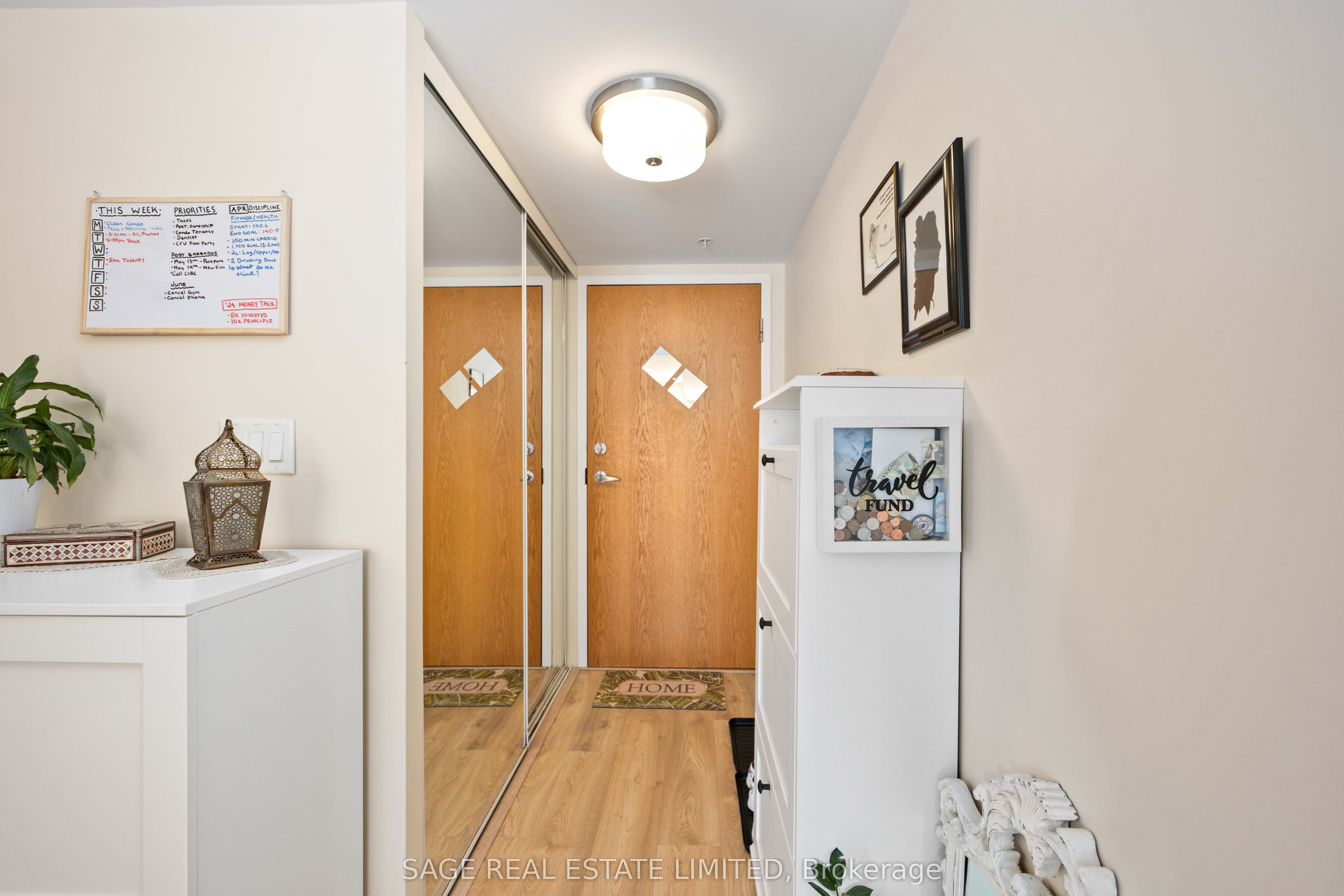 20 Joe Shuster Way 1305, Toronto, ON M6K 0A3 photo 5