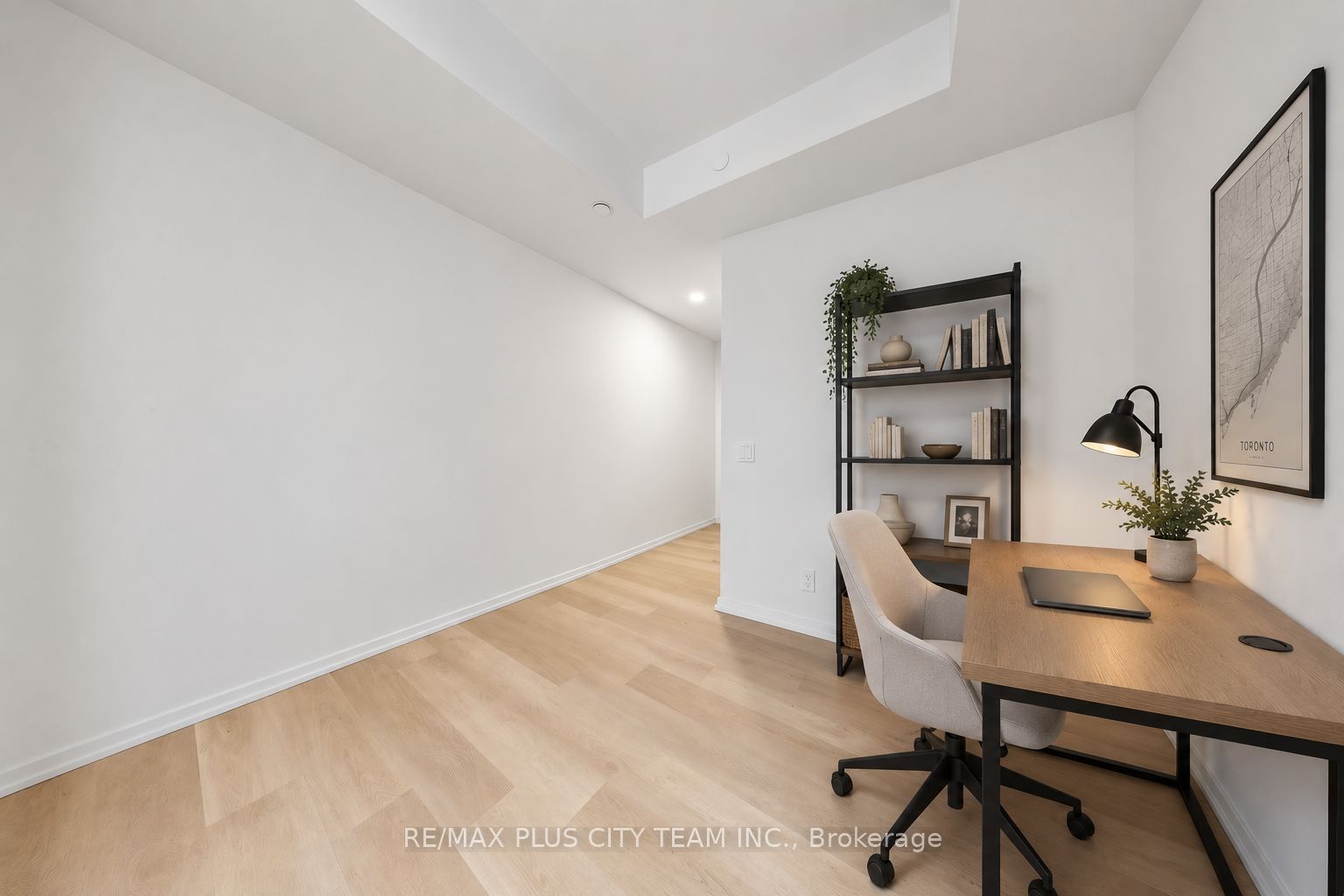109 Erskine Avenue 409, Toronto, ON M4P 0G6 photo 4