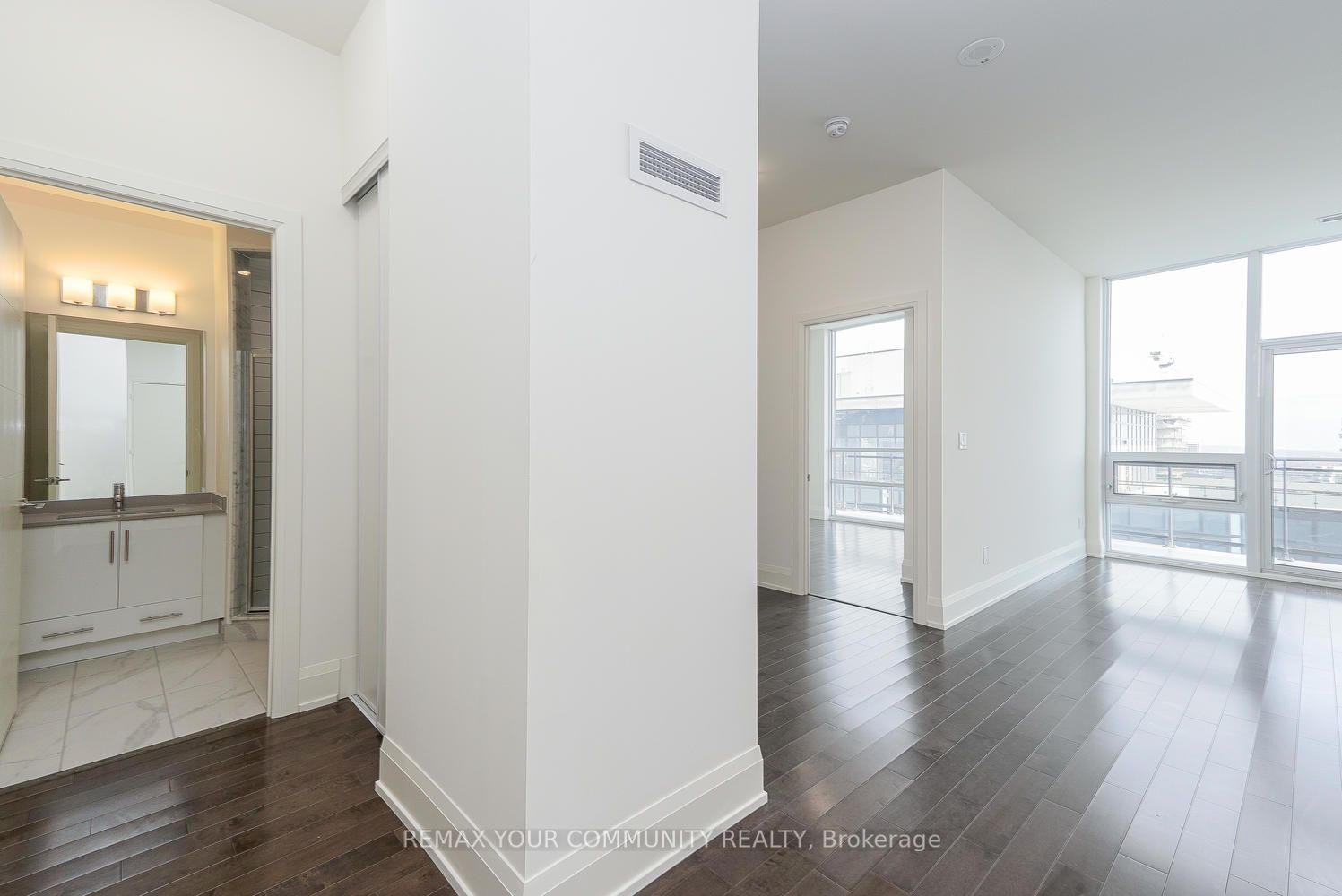 460 Adelaide Street E Ph207, Toronto, ON M5A 1N6 photo 3