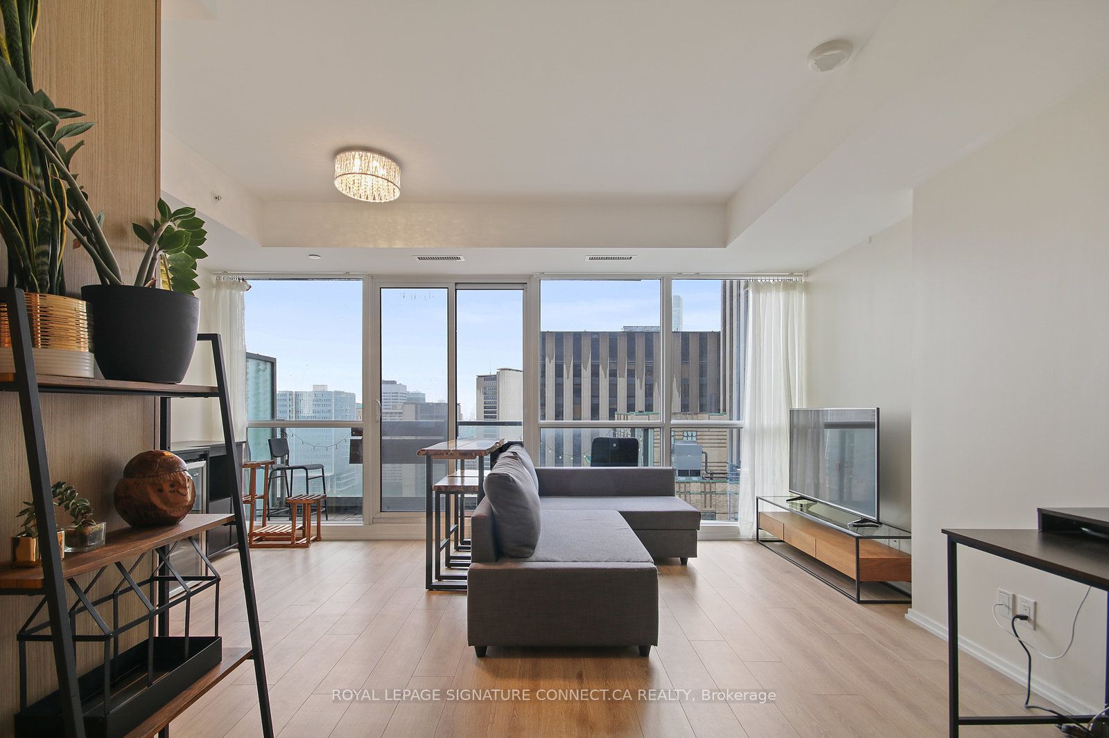 70 Temperance Street 2602, Toronto, ON M5H 4E8