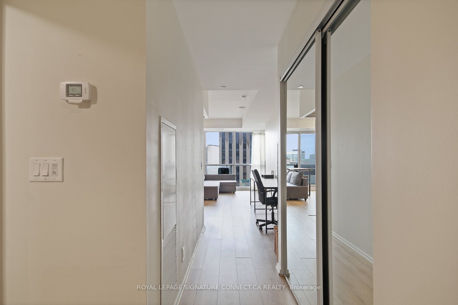 70 Temperance Street 2602, Toronto, ON M5H 4E8 photo 2