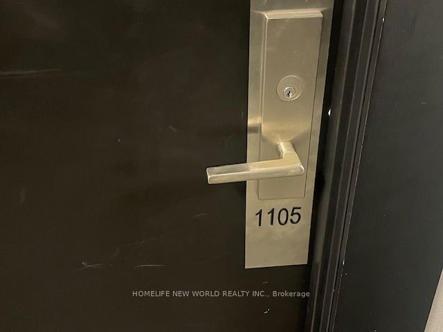 159 Wellesley Street E 1105, Toronto, ON M4Y 0H5