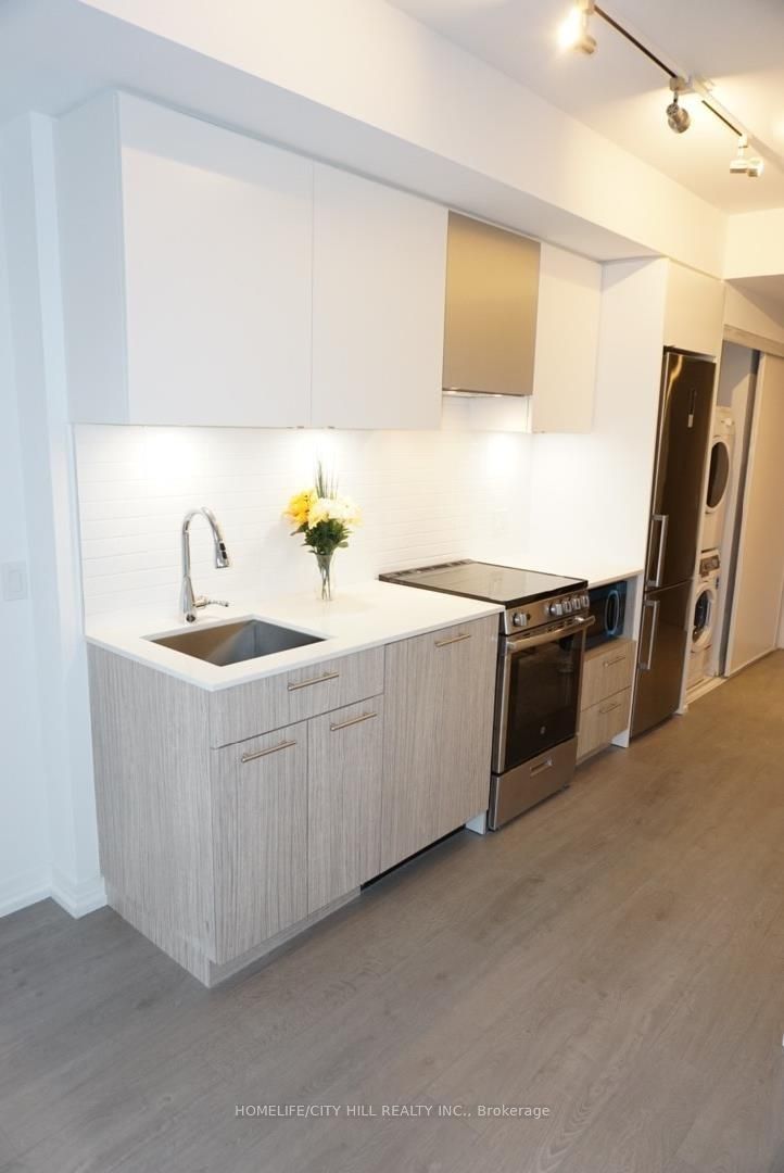 251 Jarvis Street 702, Toronto, ON M5B 0C3 photo 2