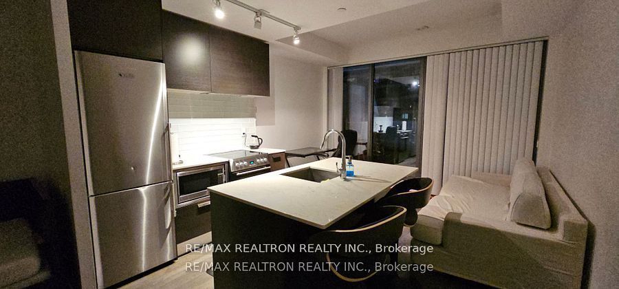 57 St Joseph Street 406, Toronto, ON M5S 0C5 photo 5