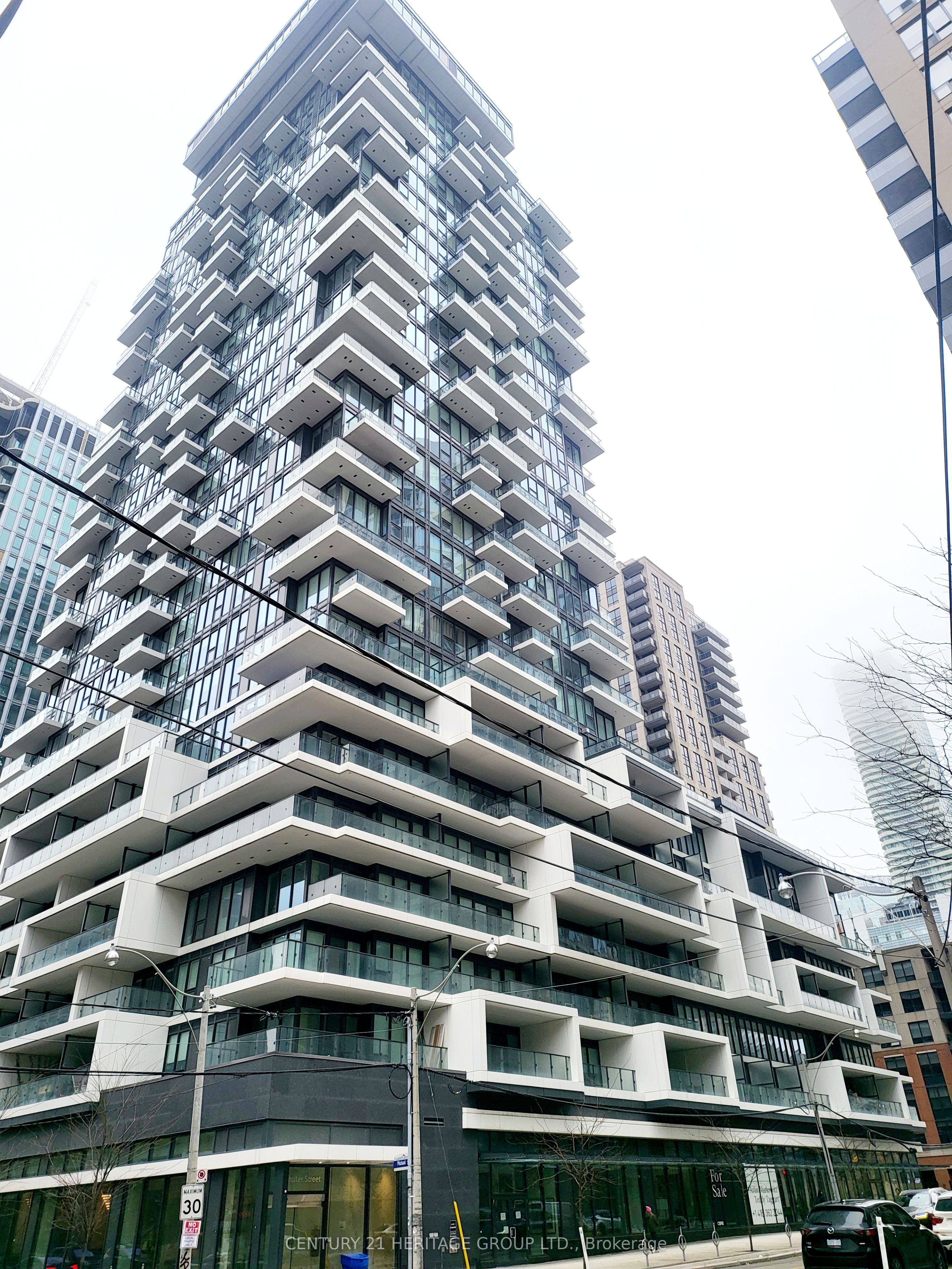 77 Shuter Street 613, Toronto, ON M5B 0B8