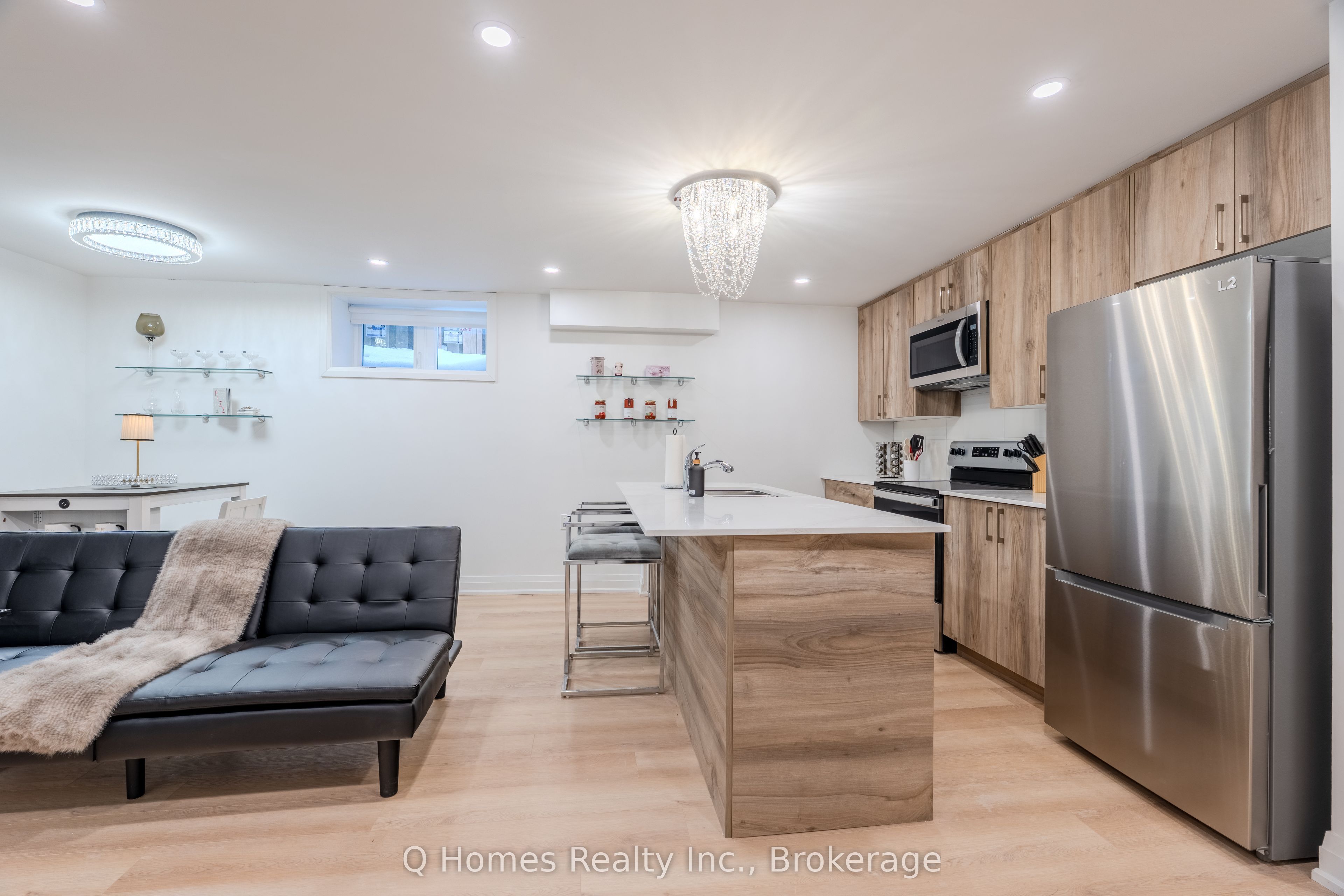 58 Mcnairn Avenue 8, Toronto, ON M5M 2H5 photo 5
