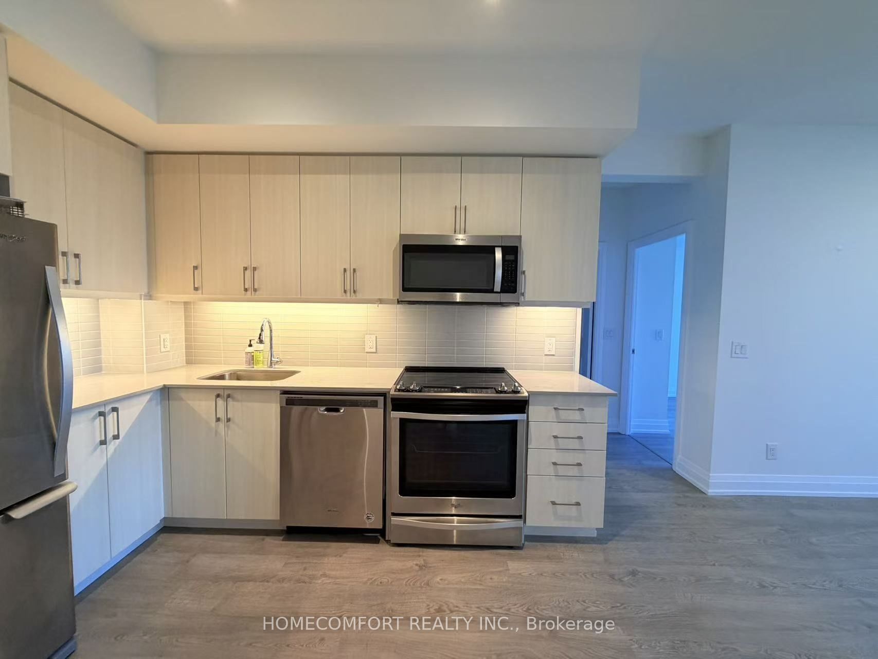 591 Sheppard Avenue E 530, Toronto, ON M2K 0G2 photo 2