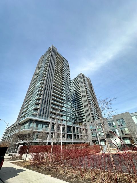 6 Sonic Way N3002, Toronto, ON M3C 0P1