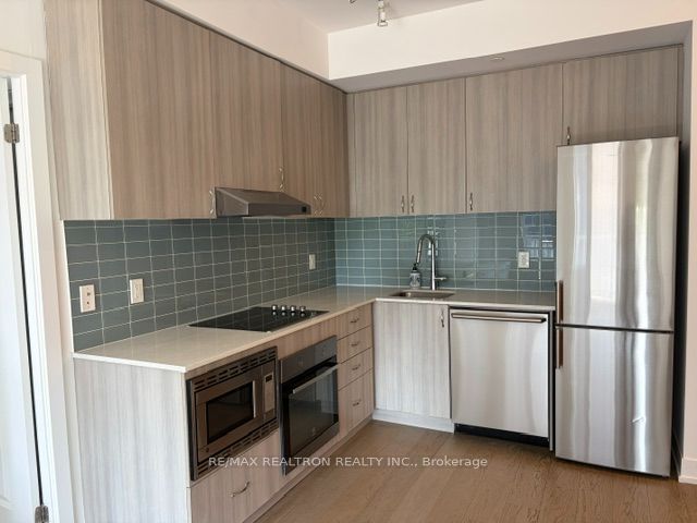 7 Kenaston Gardens 229, Toronto, ON M2K 1G7 photo 4