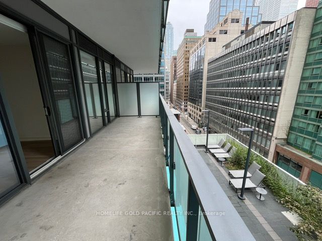 25 Richmond Street E 611, Toronto, ON M5C 0A6 photo 3