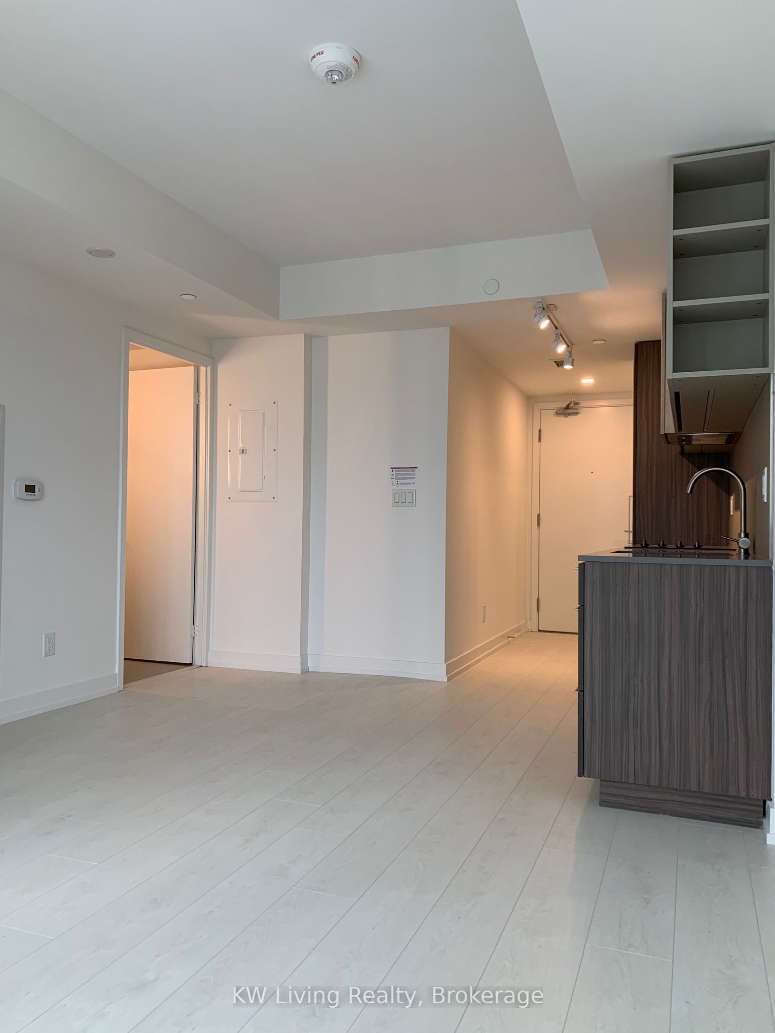 19 Western Battery Road 2605, Toronto, ON M6K 3S4 photo 5