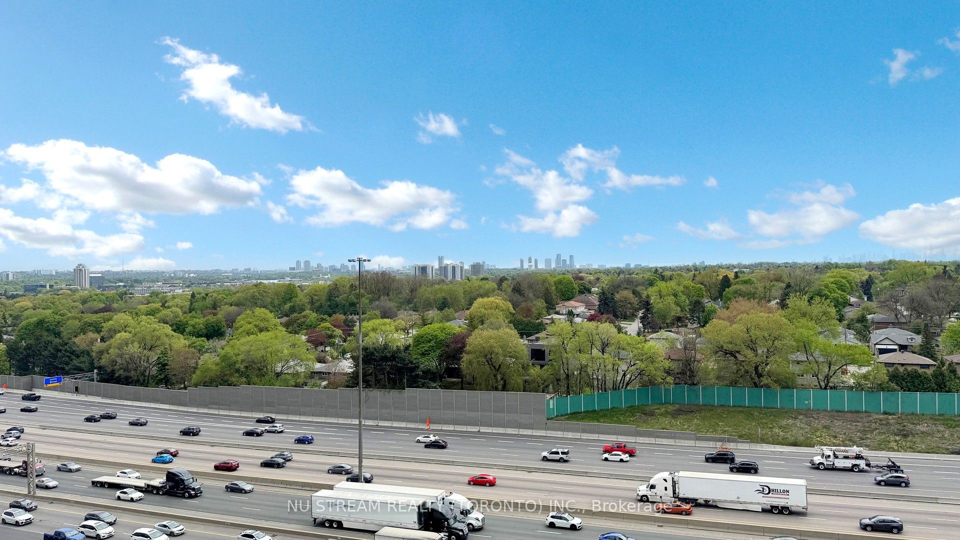 95 Mcmahon Drive 702, Toronto, ON M2K 0H3 photo 2