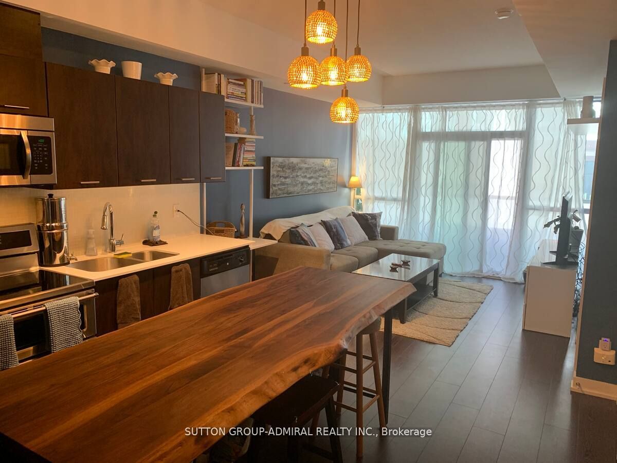 20 Bruyeres Mews 217, Toronto, ON M5V 0G8 photo 4