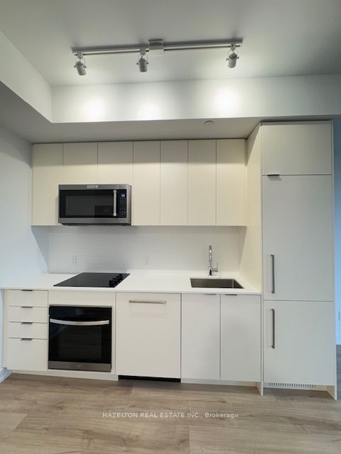181 Sheppard Avenue E 619, Toronto, ON M2N 3A6 photo 5