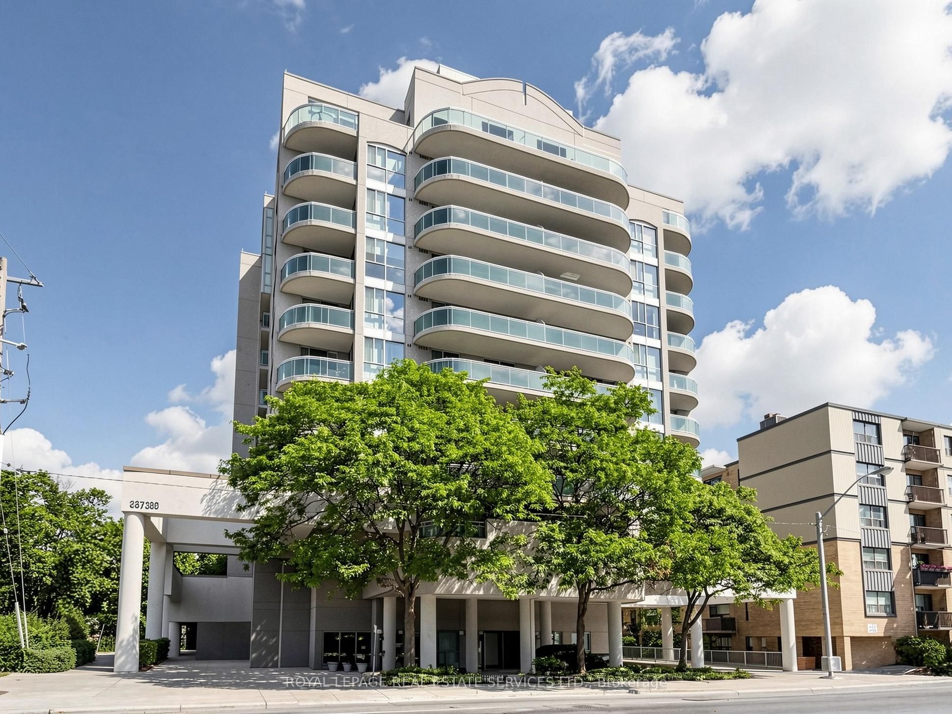 398 Eglinton Avenue 203, Toronto, ON M4P 3H8 photo 4