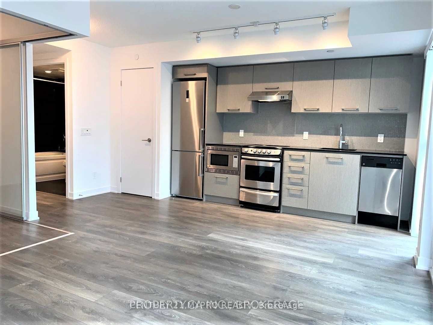 87 Peter Street 816, Toronto, ON M5V 2G4 photo 4