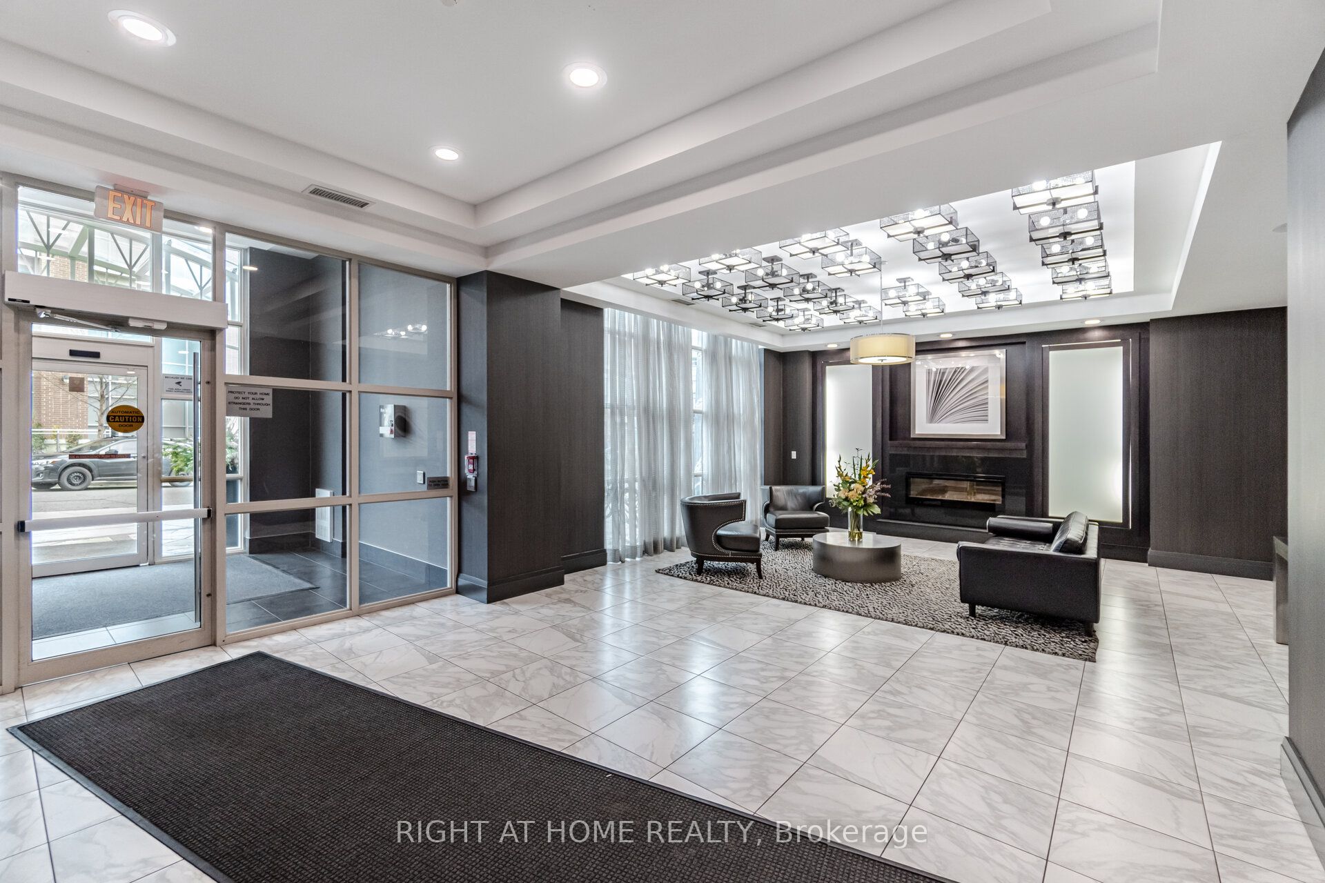 125 Western Battery Road 1112, Toronto, ON M6K 3R8 photo 3