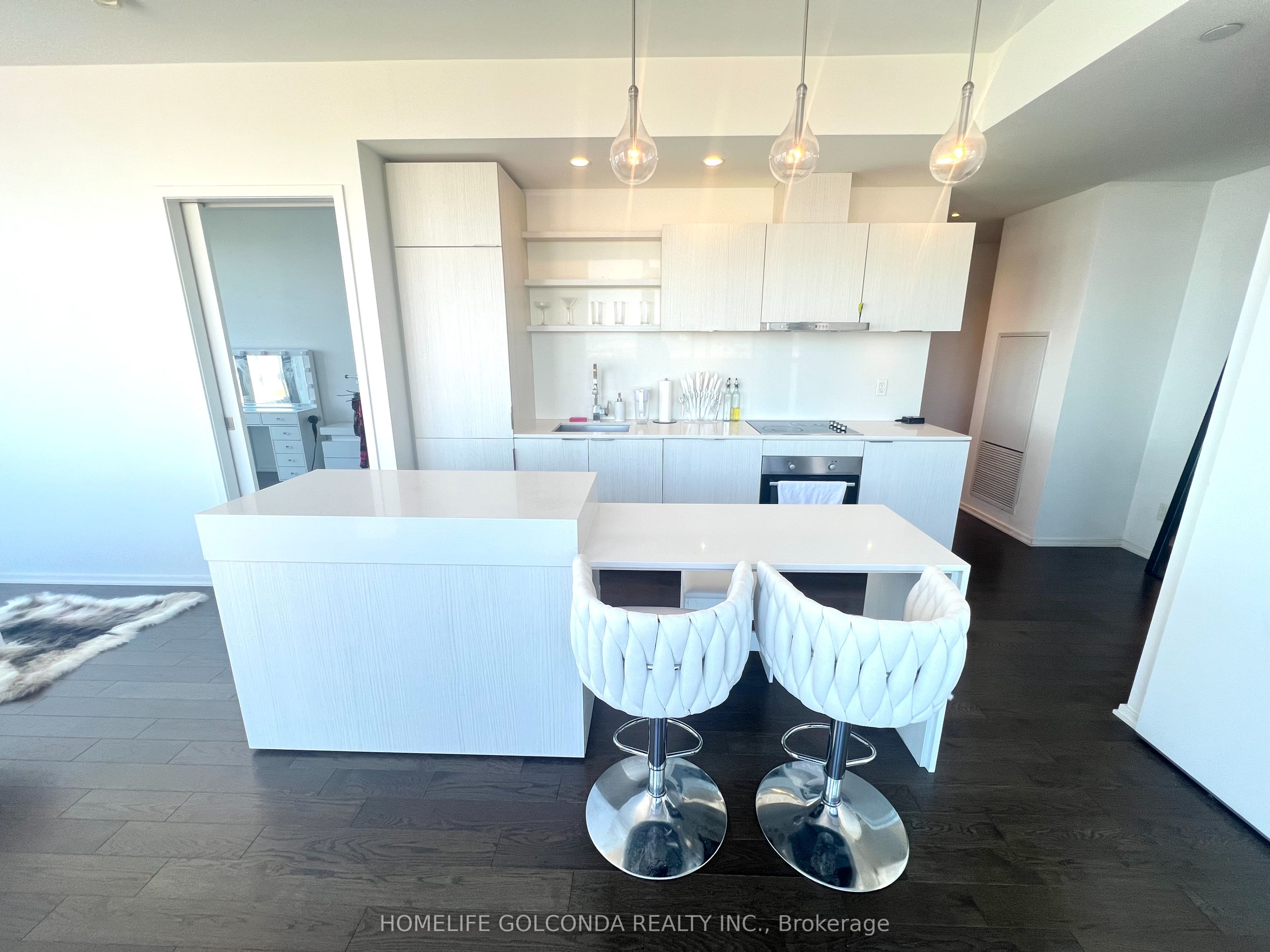 16 Bonnycastle Street 2108, Toronto, ON M5A 0C9 photo 5