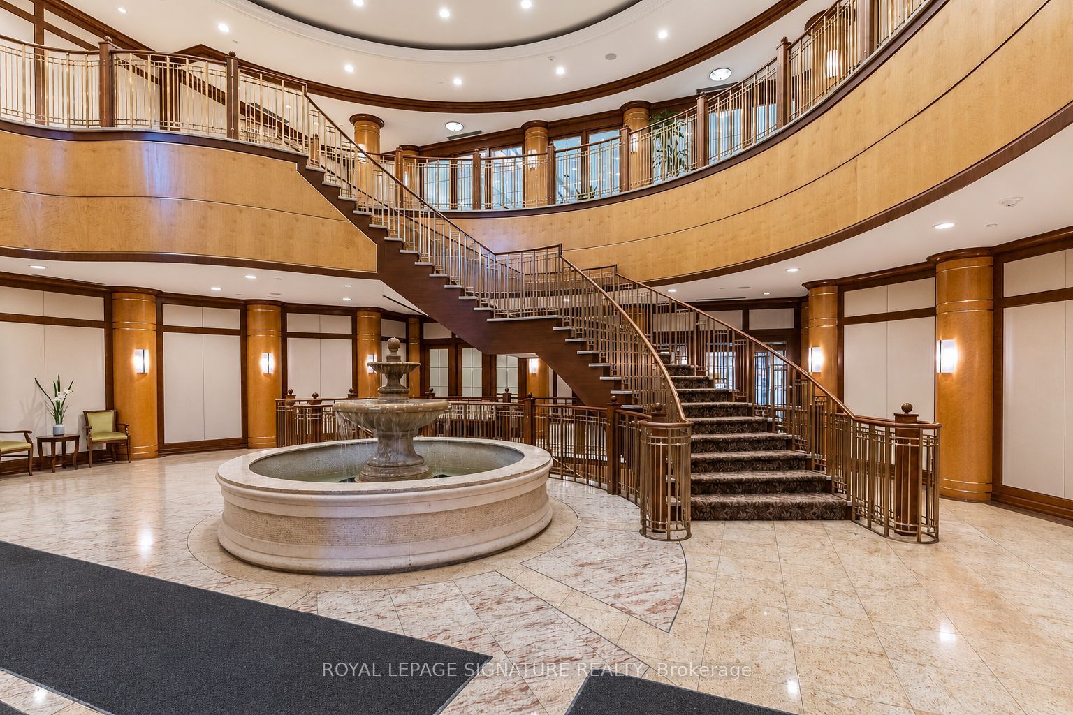 80 Harrison Garden Boulevard 323, Toronto, ON M2N 7E3 photo 3