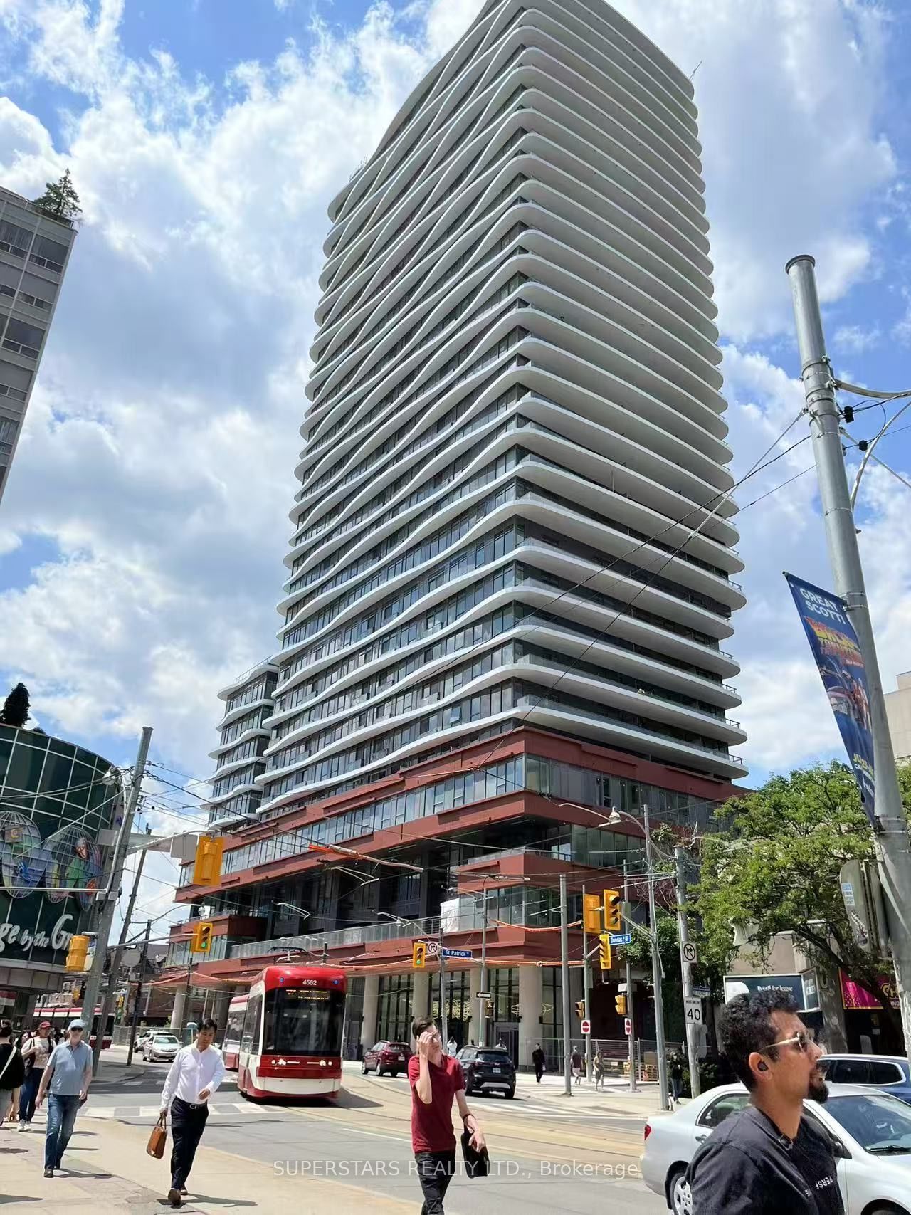 280 dundas Street W 1907, Toronto, ON M5T 0E3 photo 2