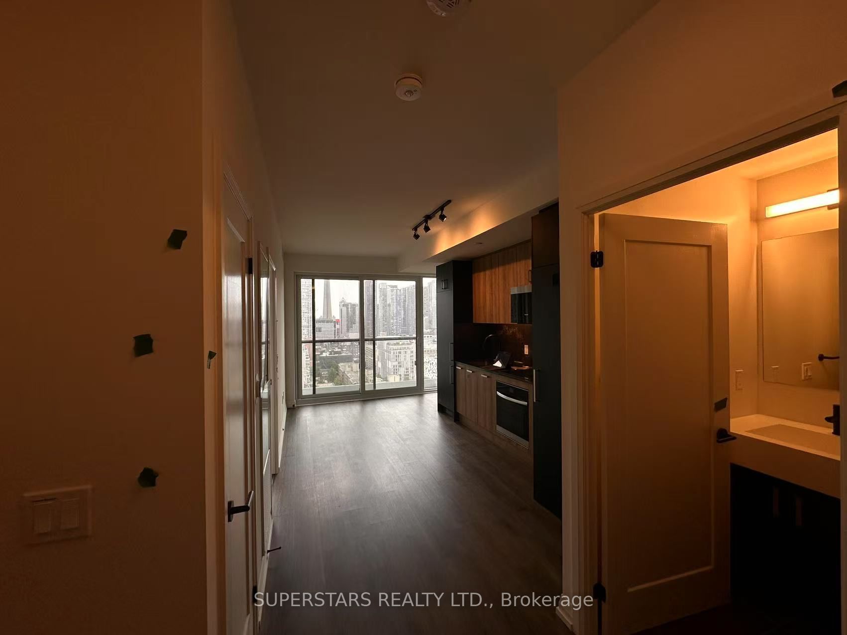 280 dundas Street W 1907, Toronto, ON M5T 0E3 photo 4