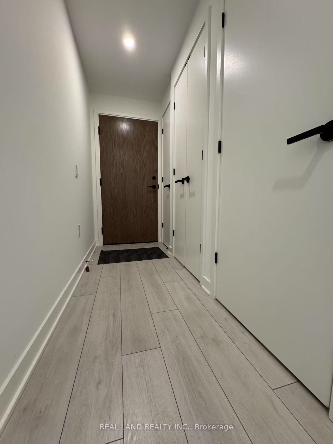 55 CHARLES Street E 3403, Toronto, ON M4Y 0J1 photo 3