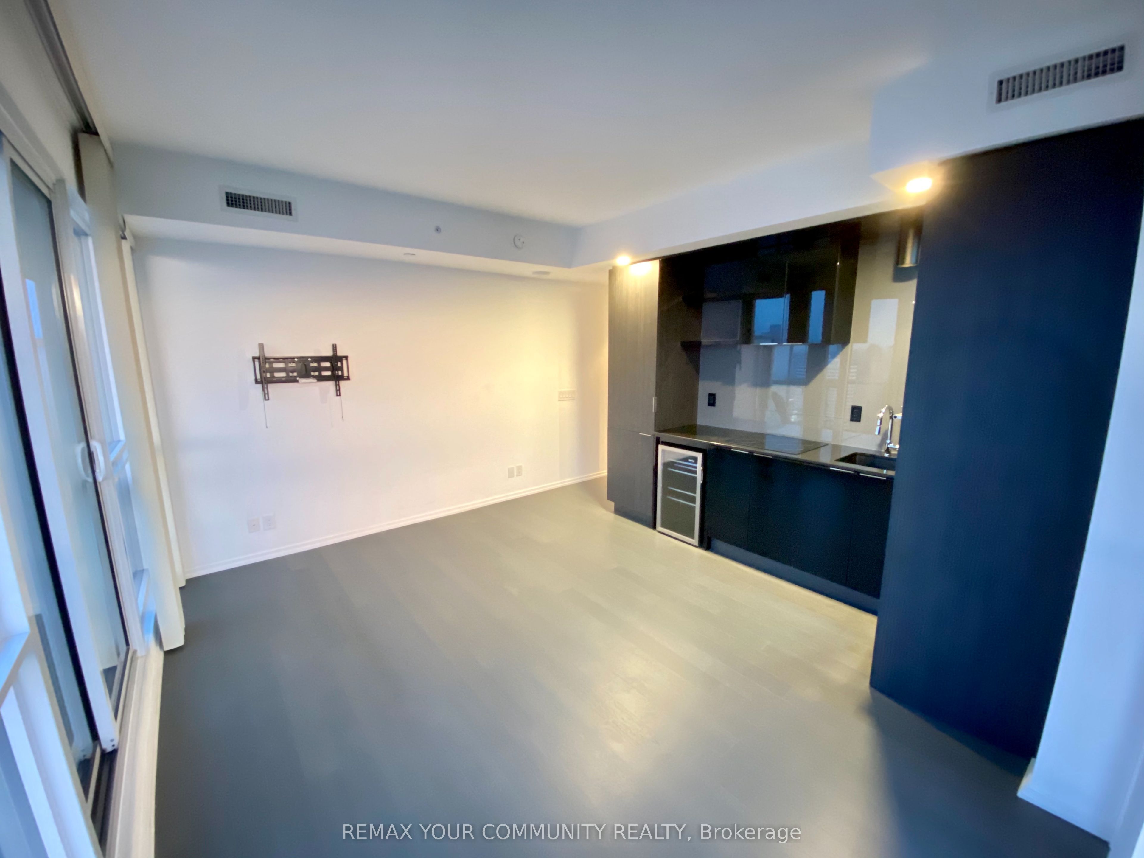 70 Temperance Street 4715, Toronto, ON M5H 4E8 photo 4