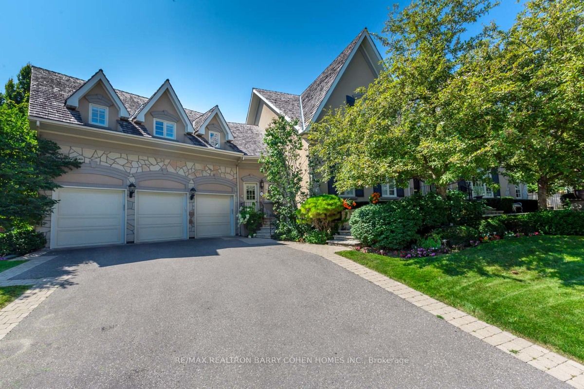 17 Bayview Ridge, Toronto, ON M2L 1E3 photo 5