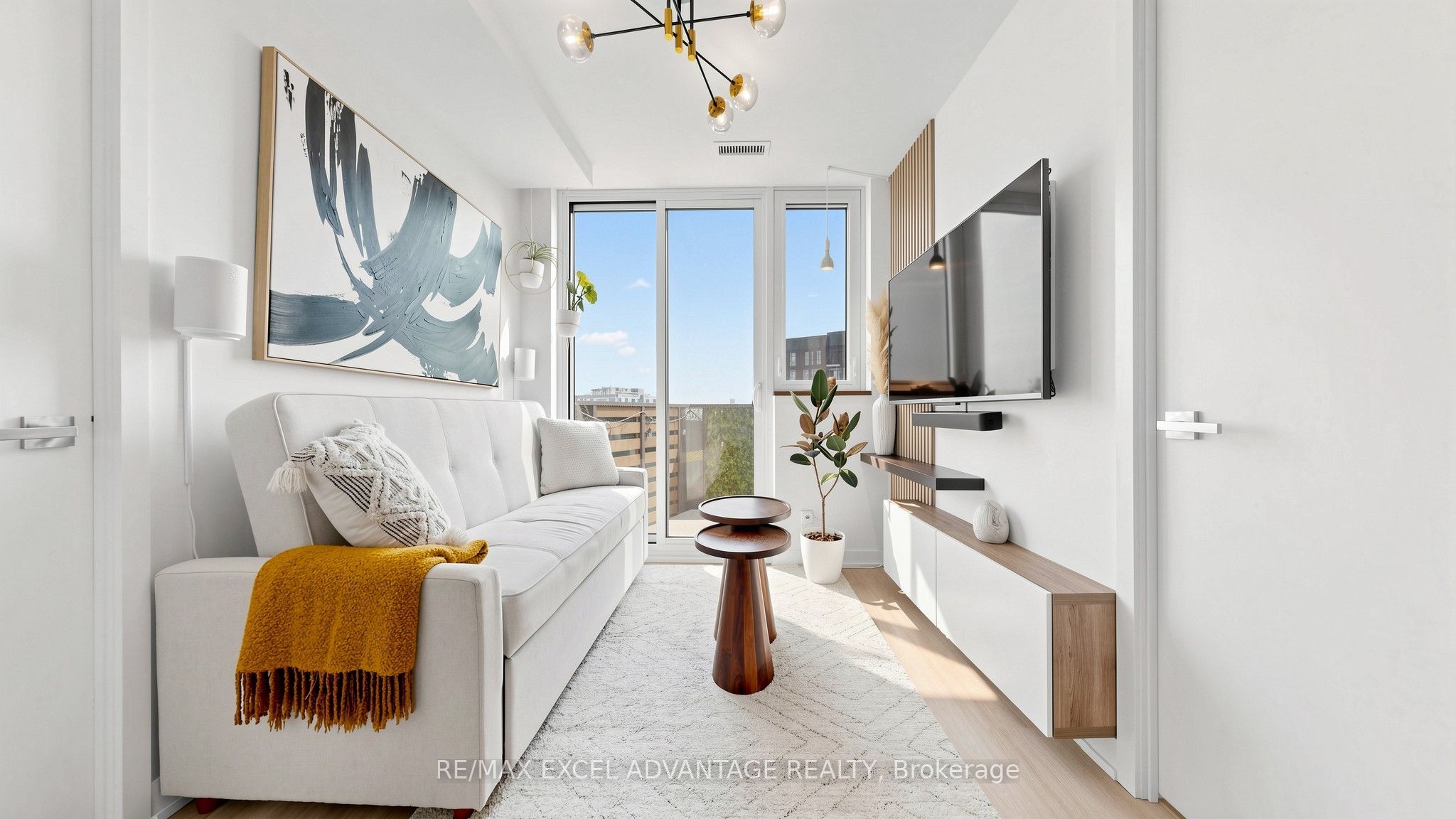 30 Tretti Way PH17, Toronto, ON M3H 0E3