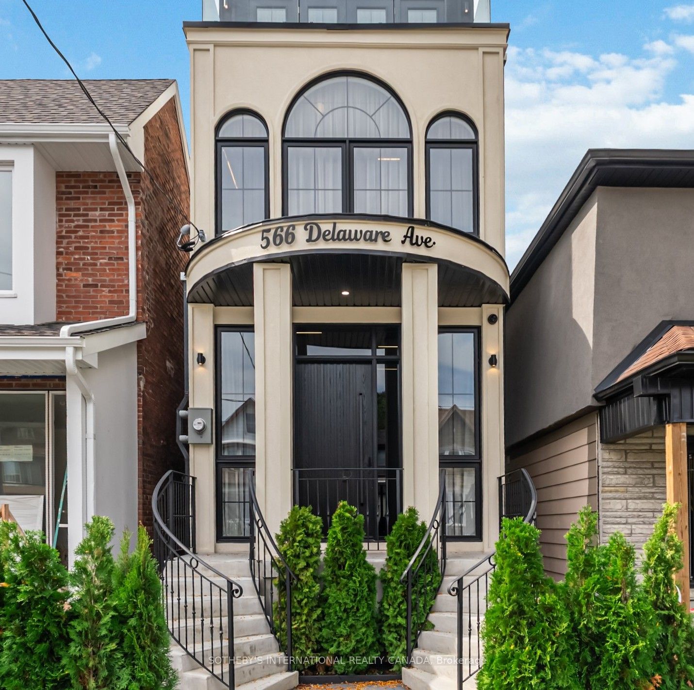 566 Delaware Avenue N, Toronto, ON M6H 2V2