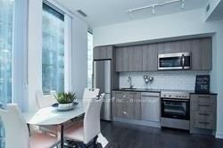 28 Wellesley Street E 602, Toronto, ON M4Y 0C4 photo 4