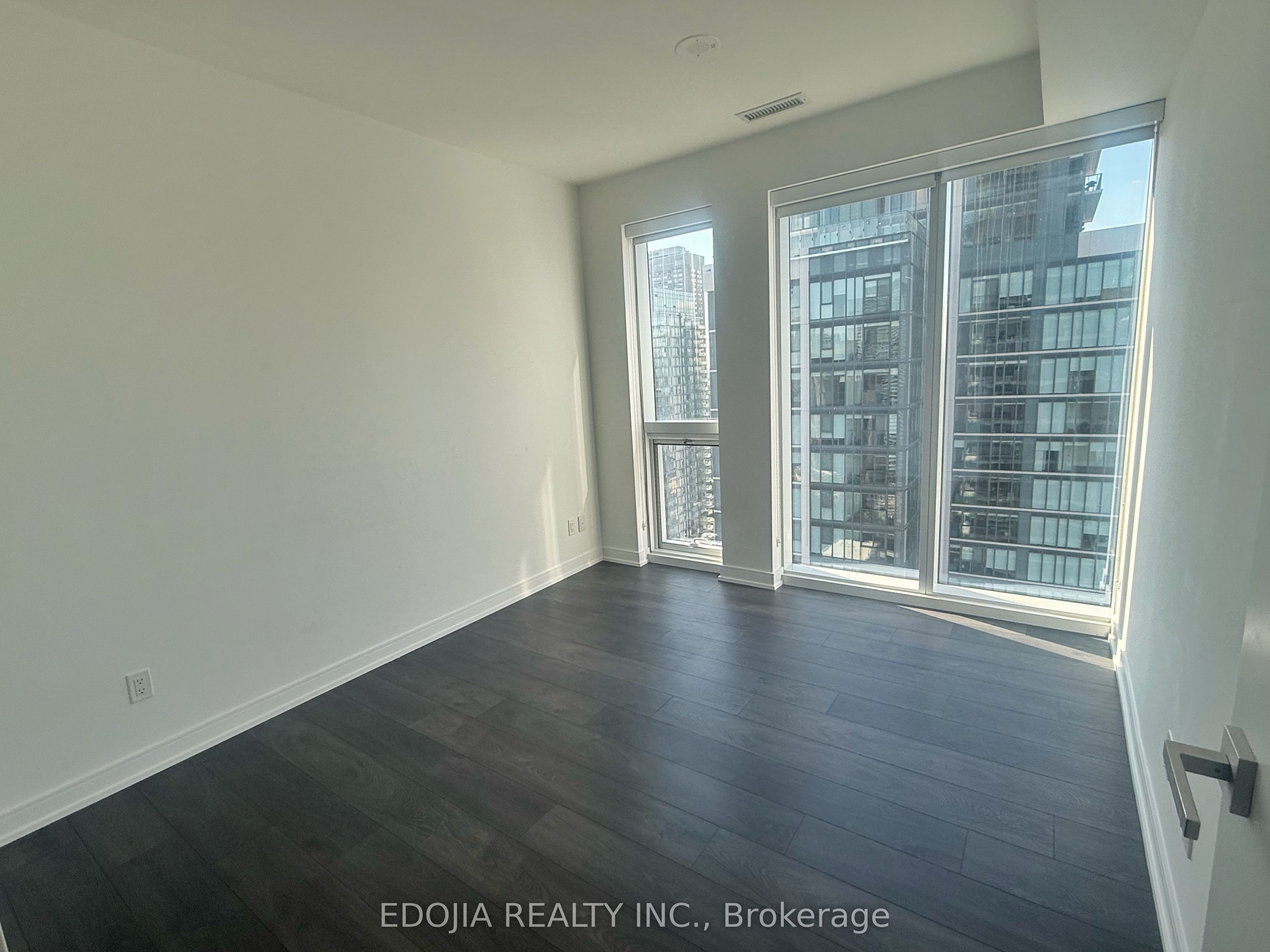 3 Gloucester Street 3502, Toronto, ON M4Y 0C6 photo 5