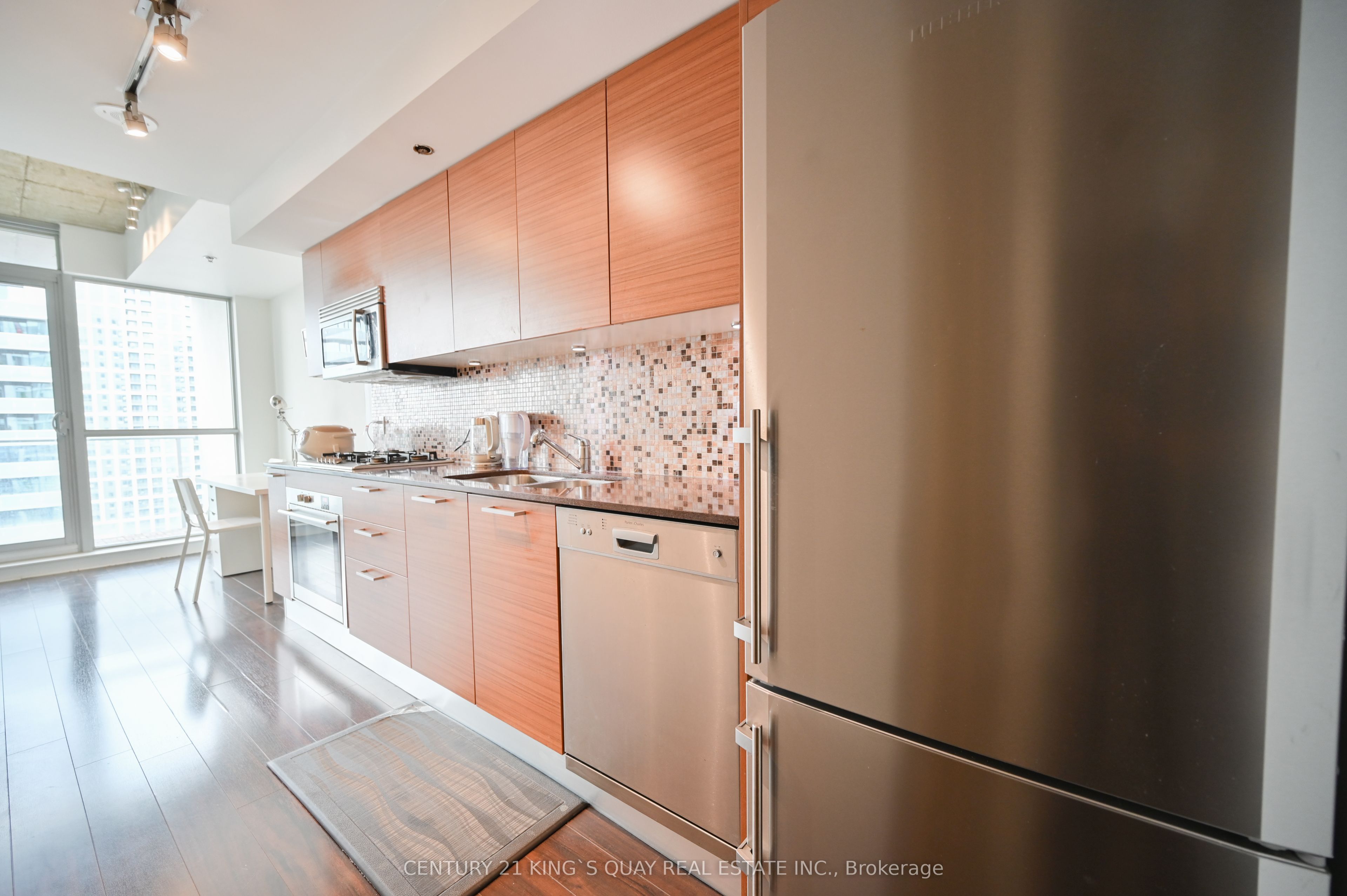 375 King Street W 2908, Toronto, ON M5V 1K1 photo 5